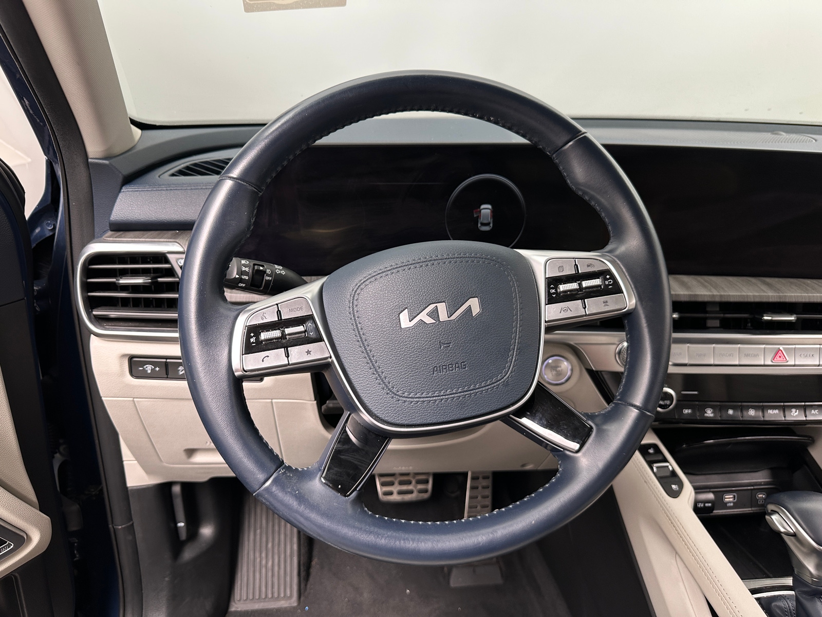 Thumbnail: 2024 Kia Telluride - 4
