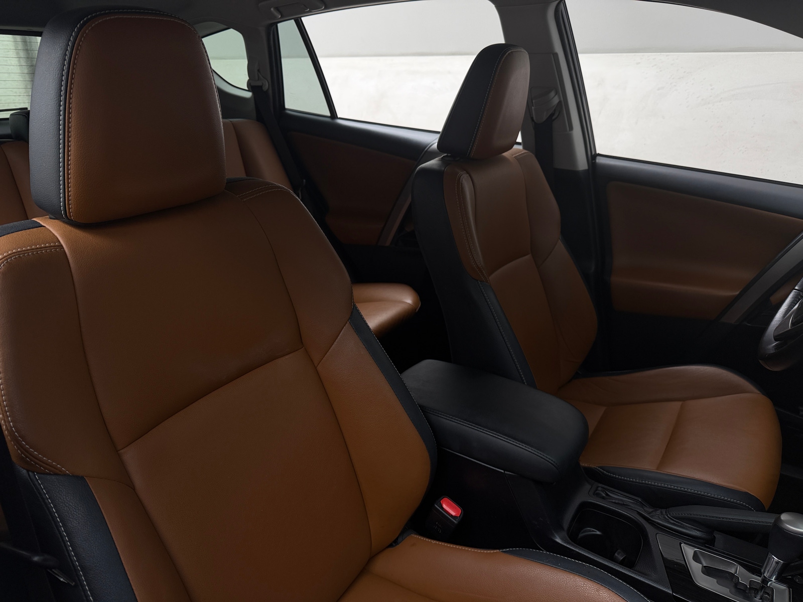 Thumbnail: 2017 Toyota RAV4 - 2