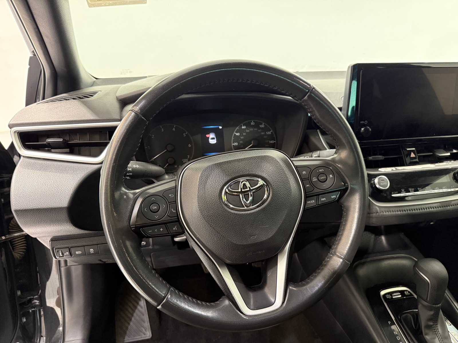Thumbnail: 2023 Toyota Corolla - 5