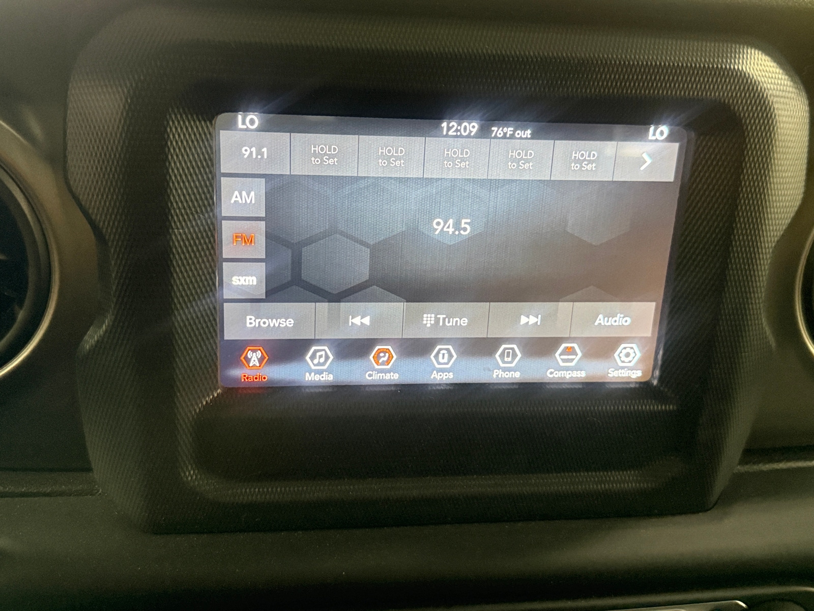 Thumbnail: 2019 Jeep Wrangler - 4