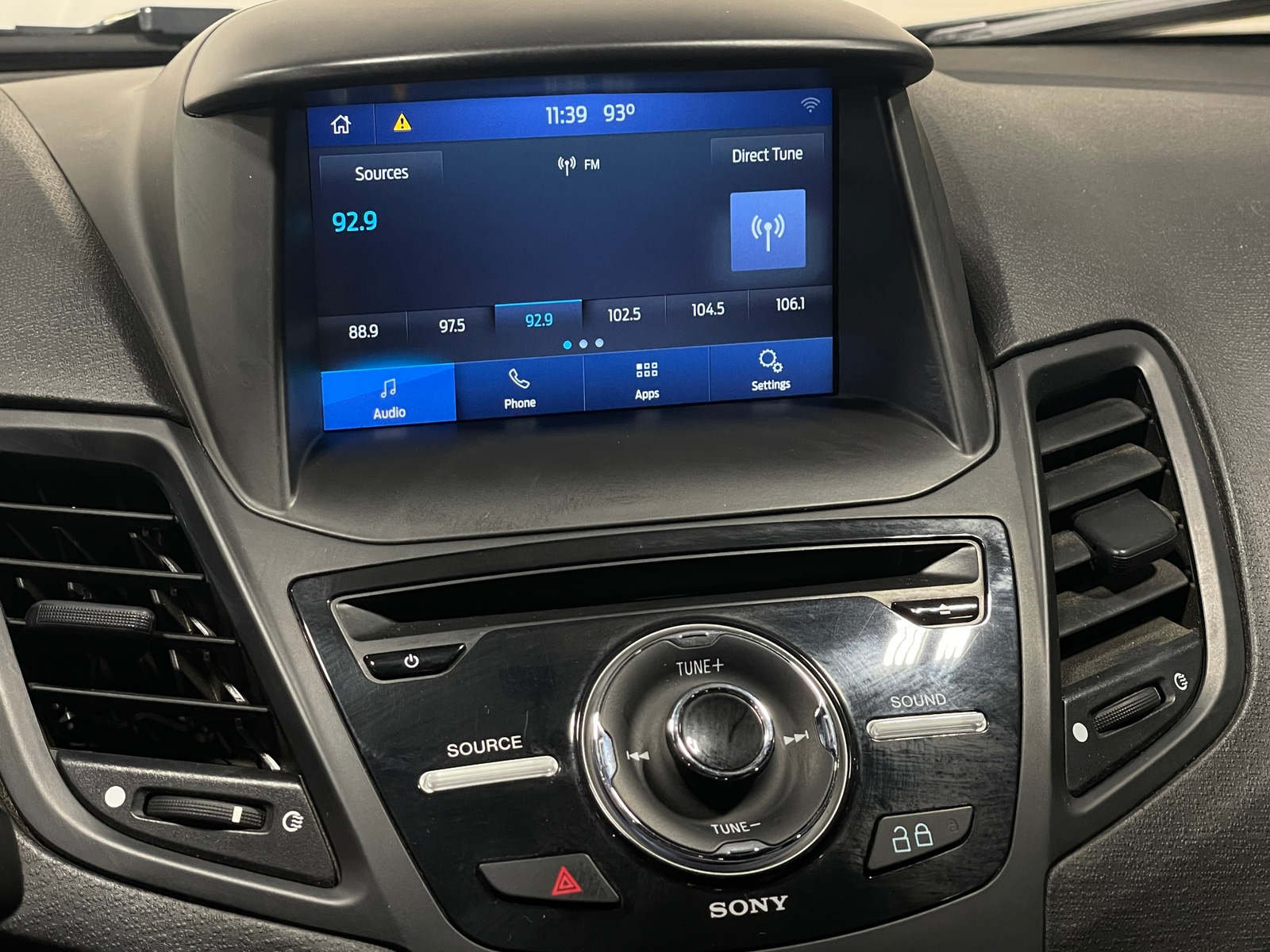 Thumbnail: 2019 Ford Fiesta - 4