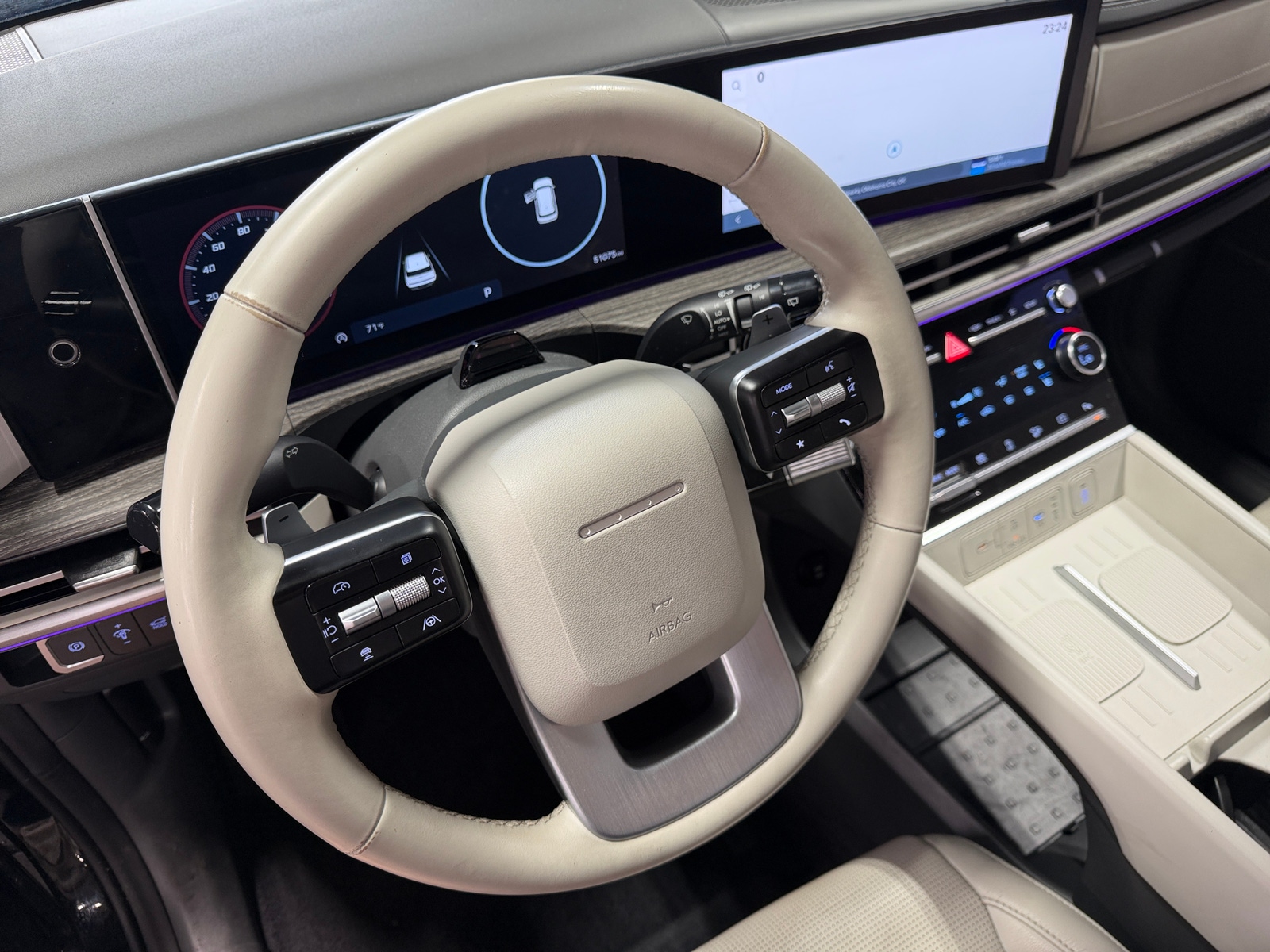 Thumbnail: 2024 Hyundai Santa Fe - 4