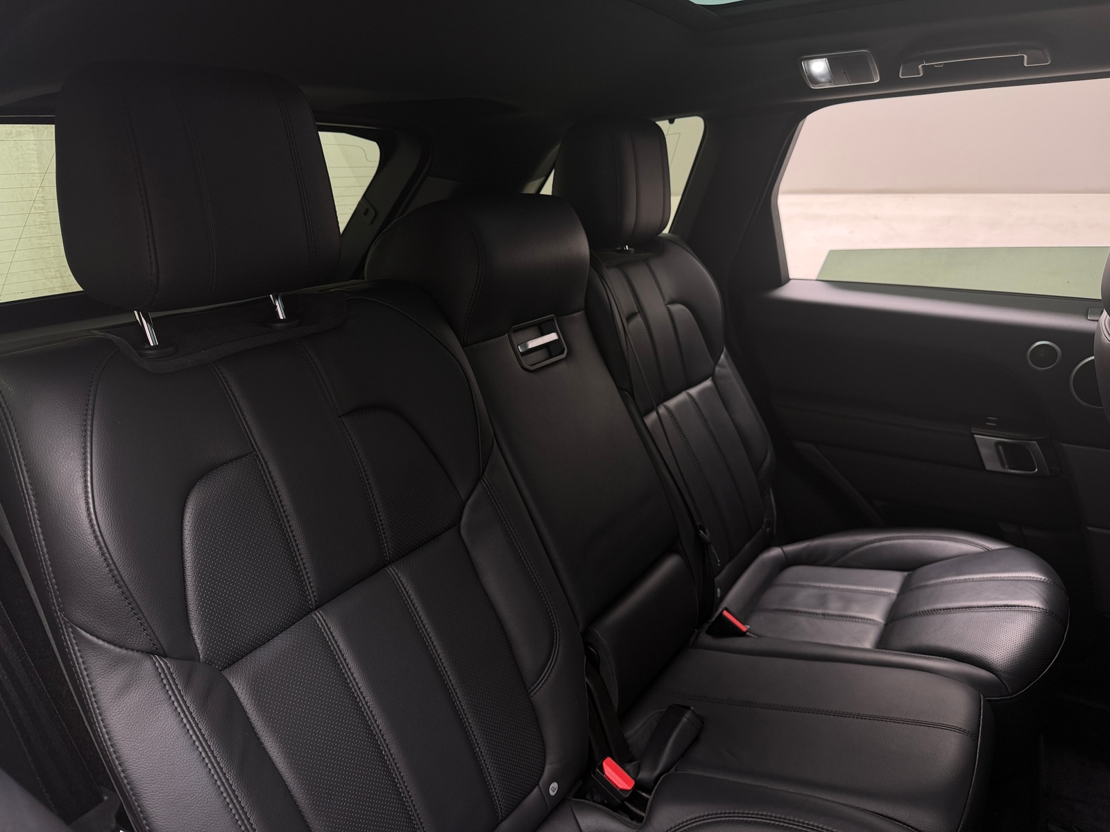 Thumbnail: 2017 Land Rover Range Rover Sport - 5