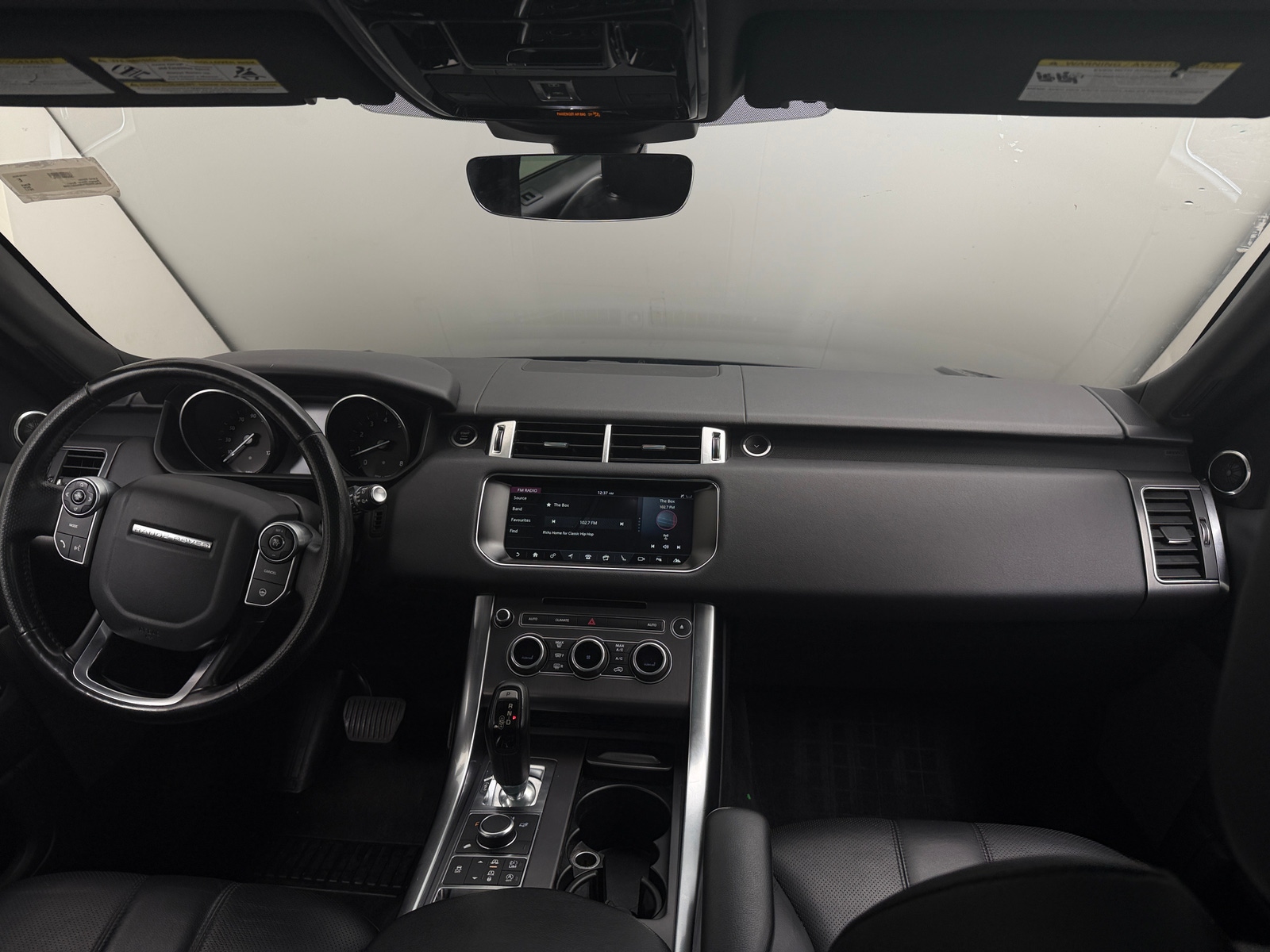 Thumbnail: 2017 Land Rover Range Rover Sport - 2