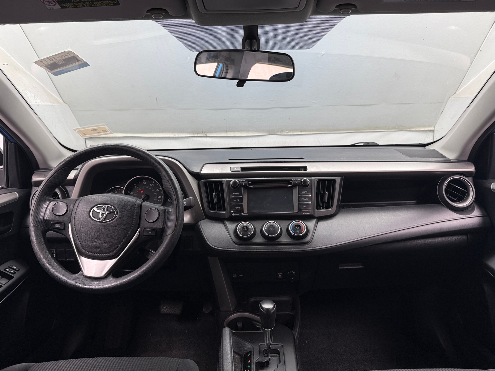 Thumbnail: 2016 Toyota RAV4 - 3