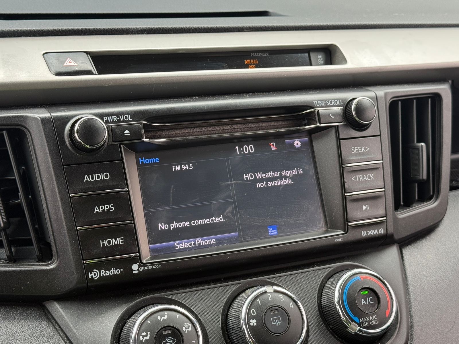 Thumbnail: 2016 Toyota RAV4 - 4