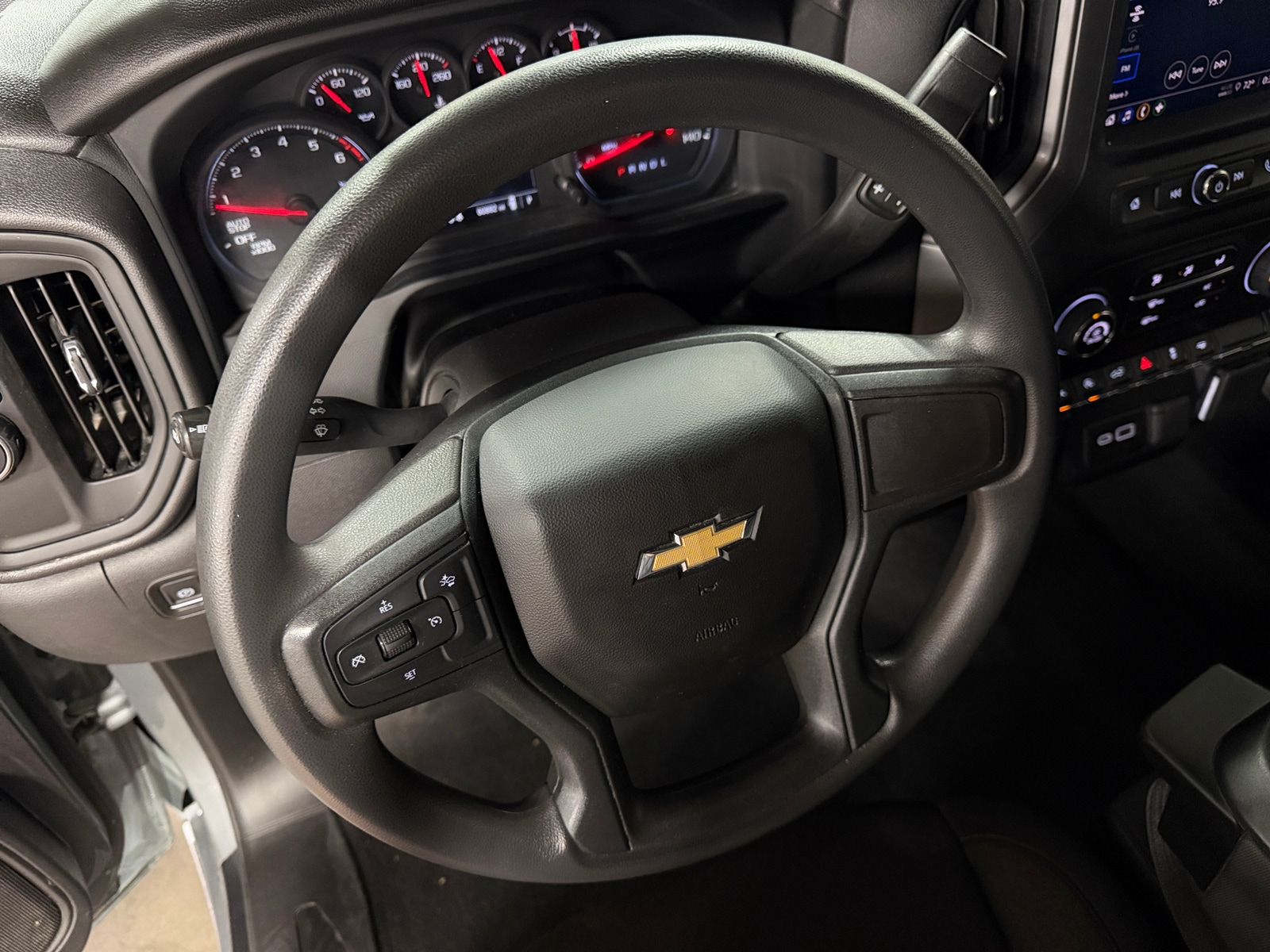 Thumbnail: 2024 Chevrolet Silverado 1500 - 5