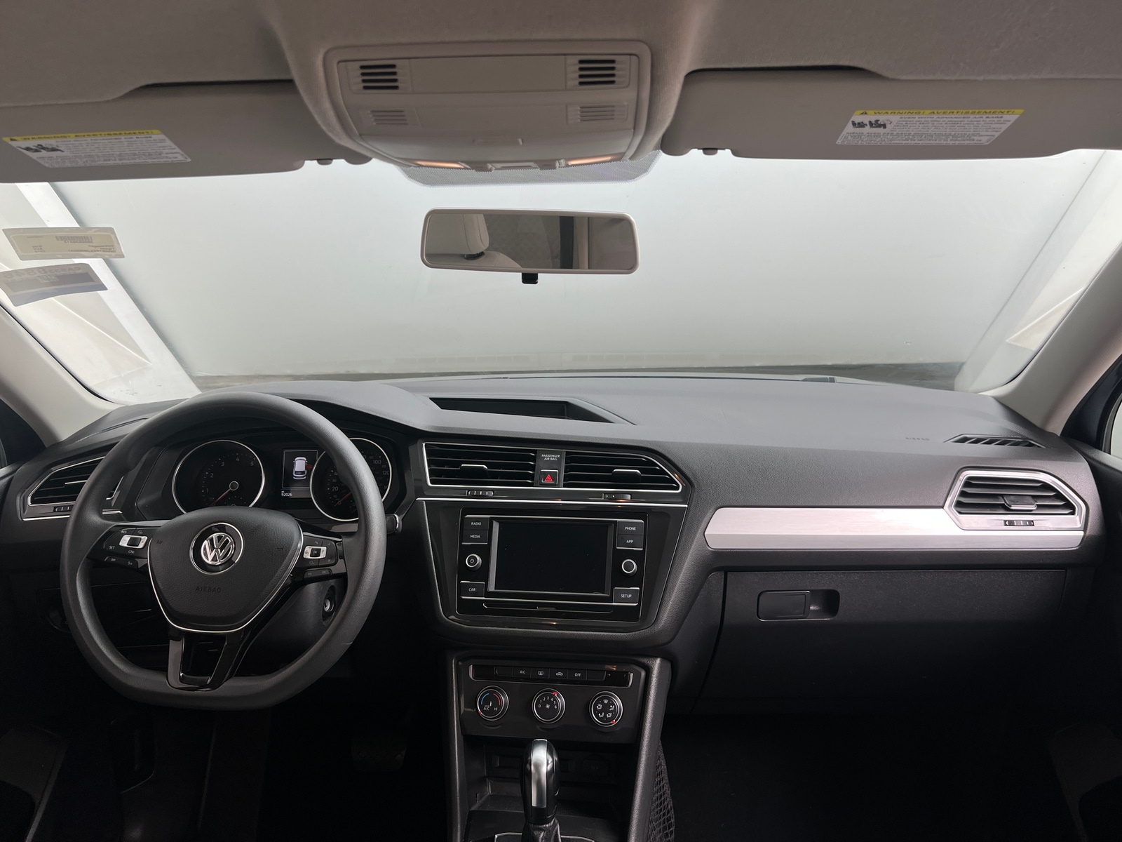 Thumbnail: 2018 Volkswagen Tiguan - 3