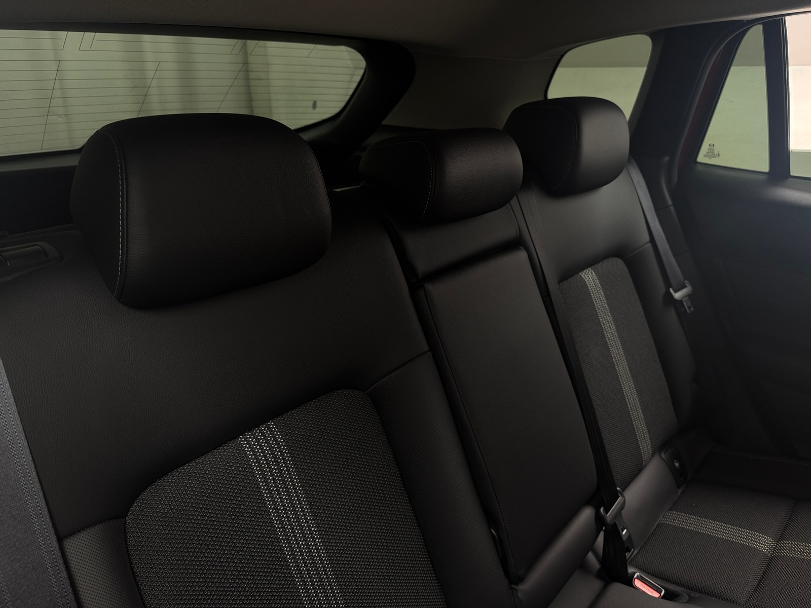 Thumbnail: 2025 Mazda CX-50 - 5