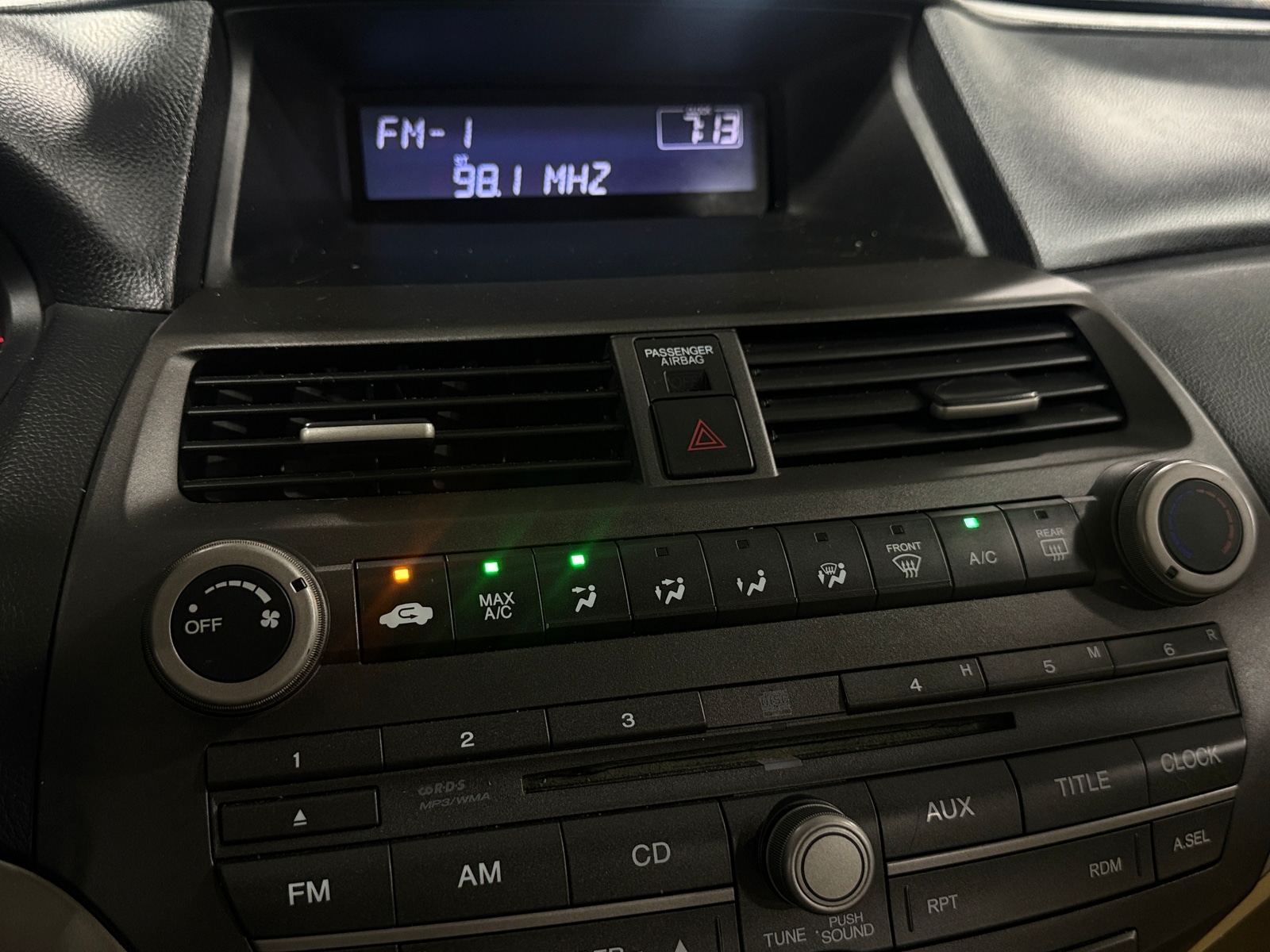 Thumbnail: 2011 Honda Accord - 4