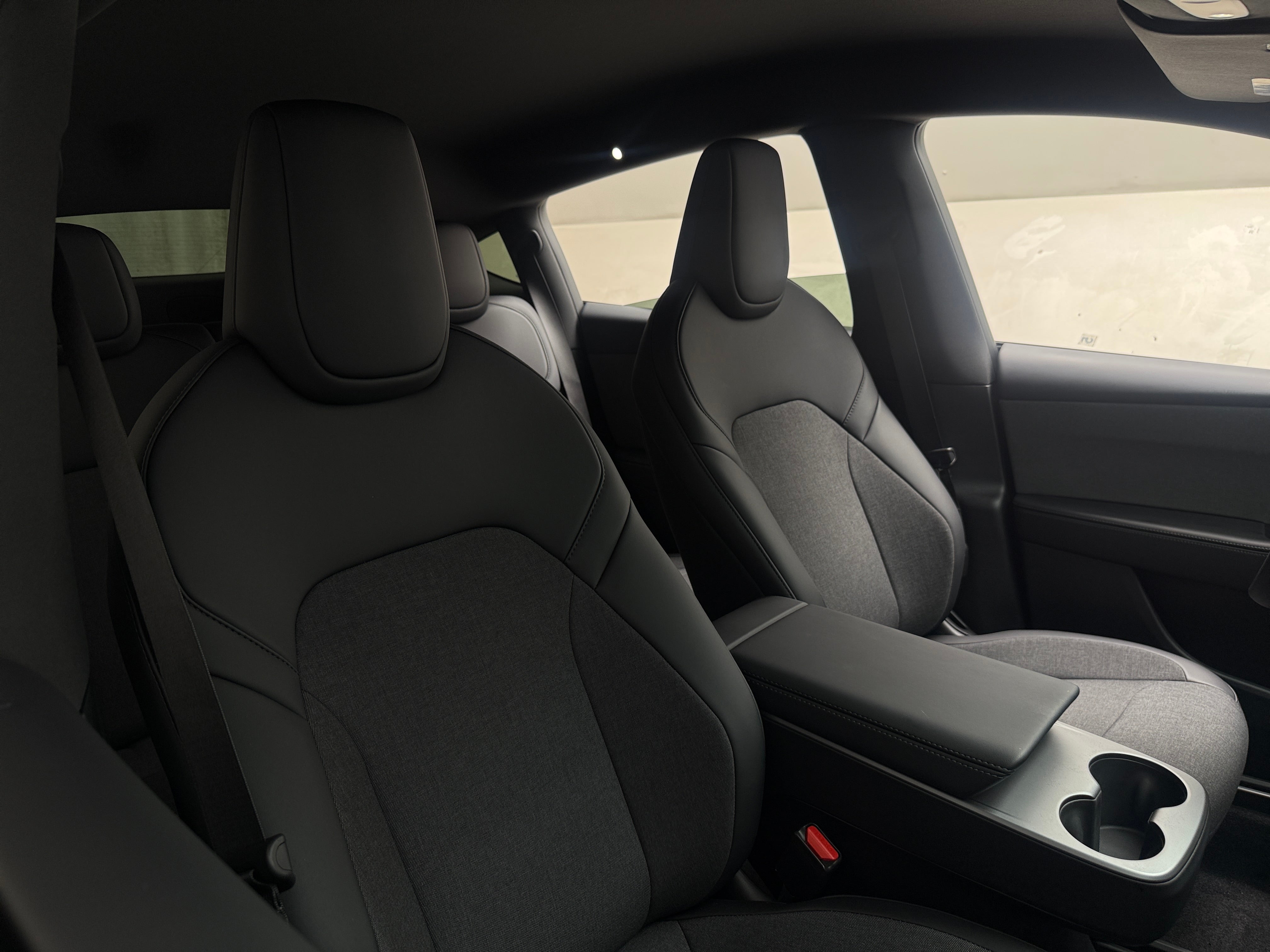 2026 Tesla Model Y Standard