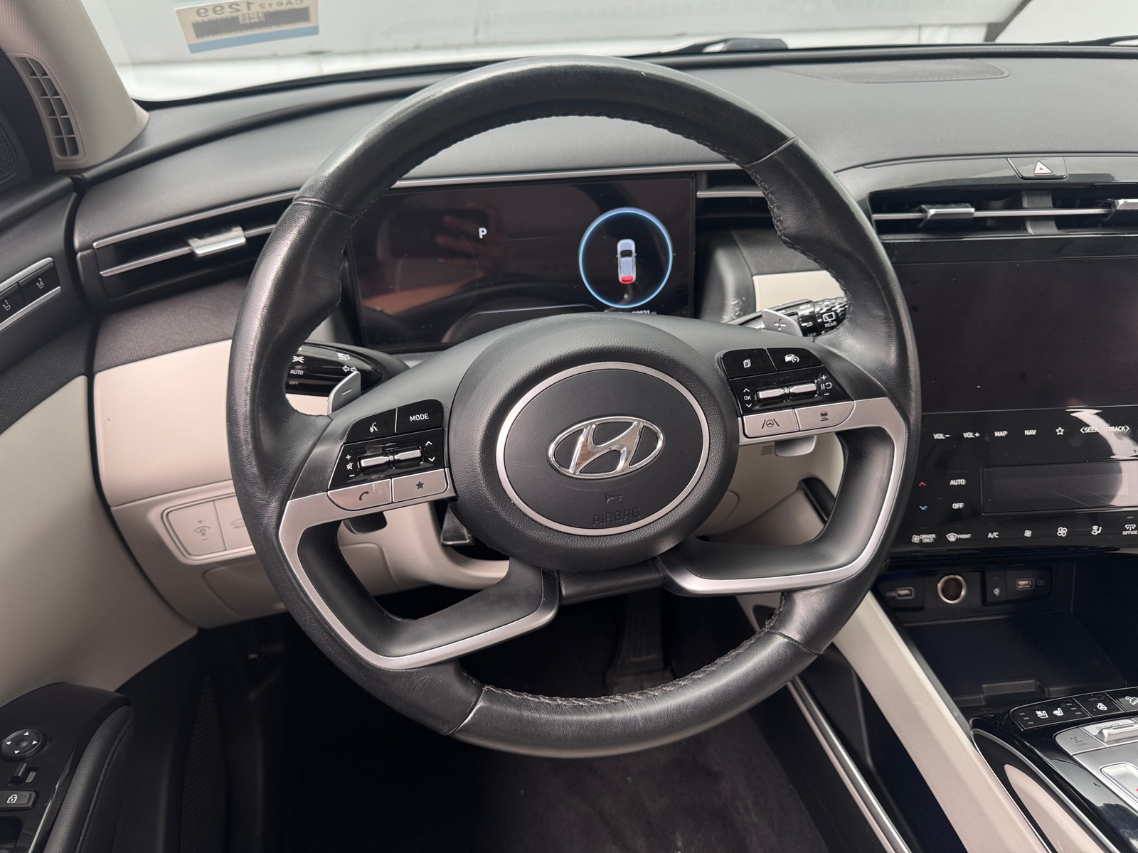 Thumbnail: 2023 Hyundai Tucson - 4
