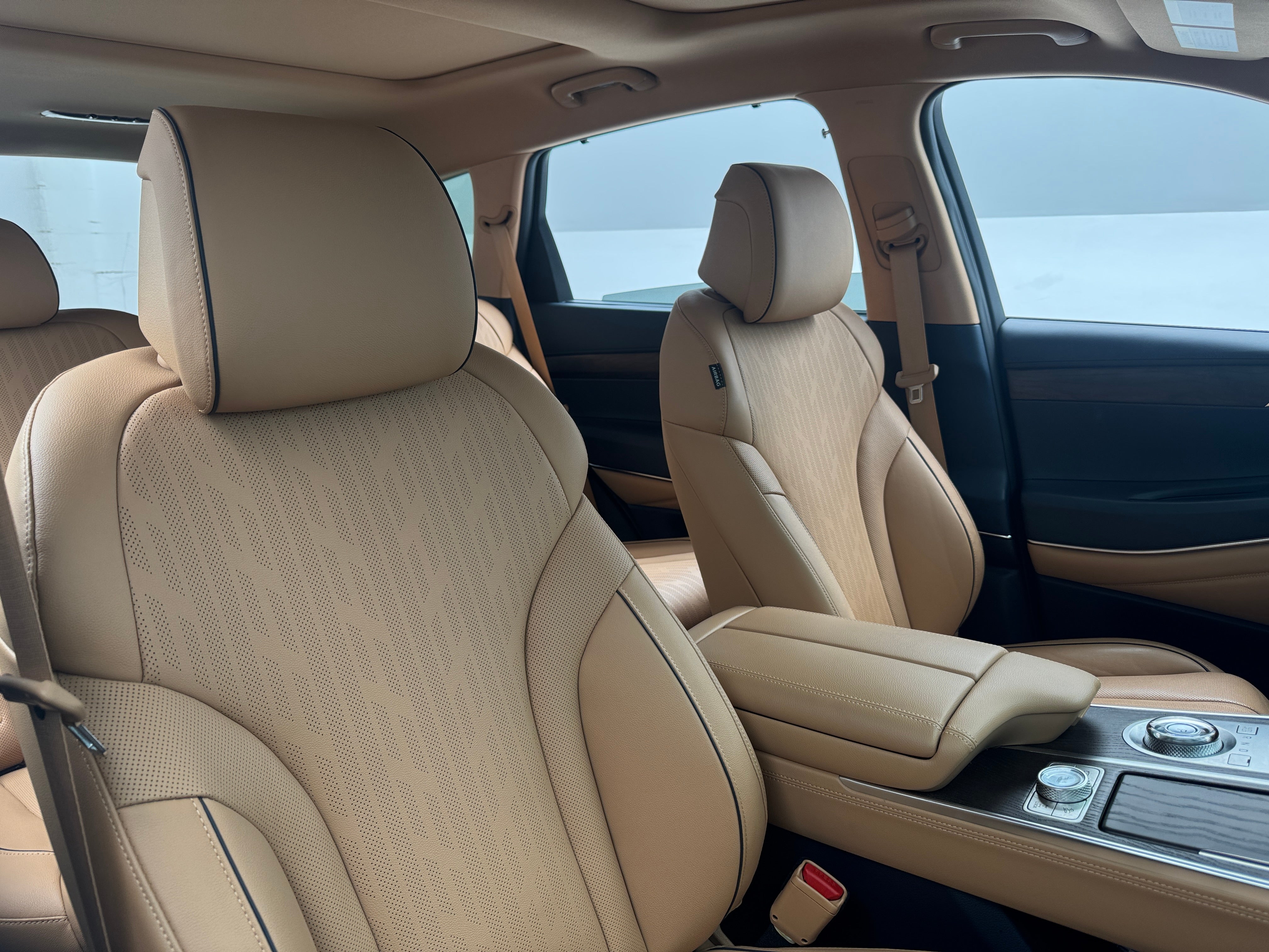 2024 Genesis GV80 2.5T Base, photo 8