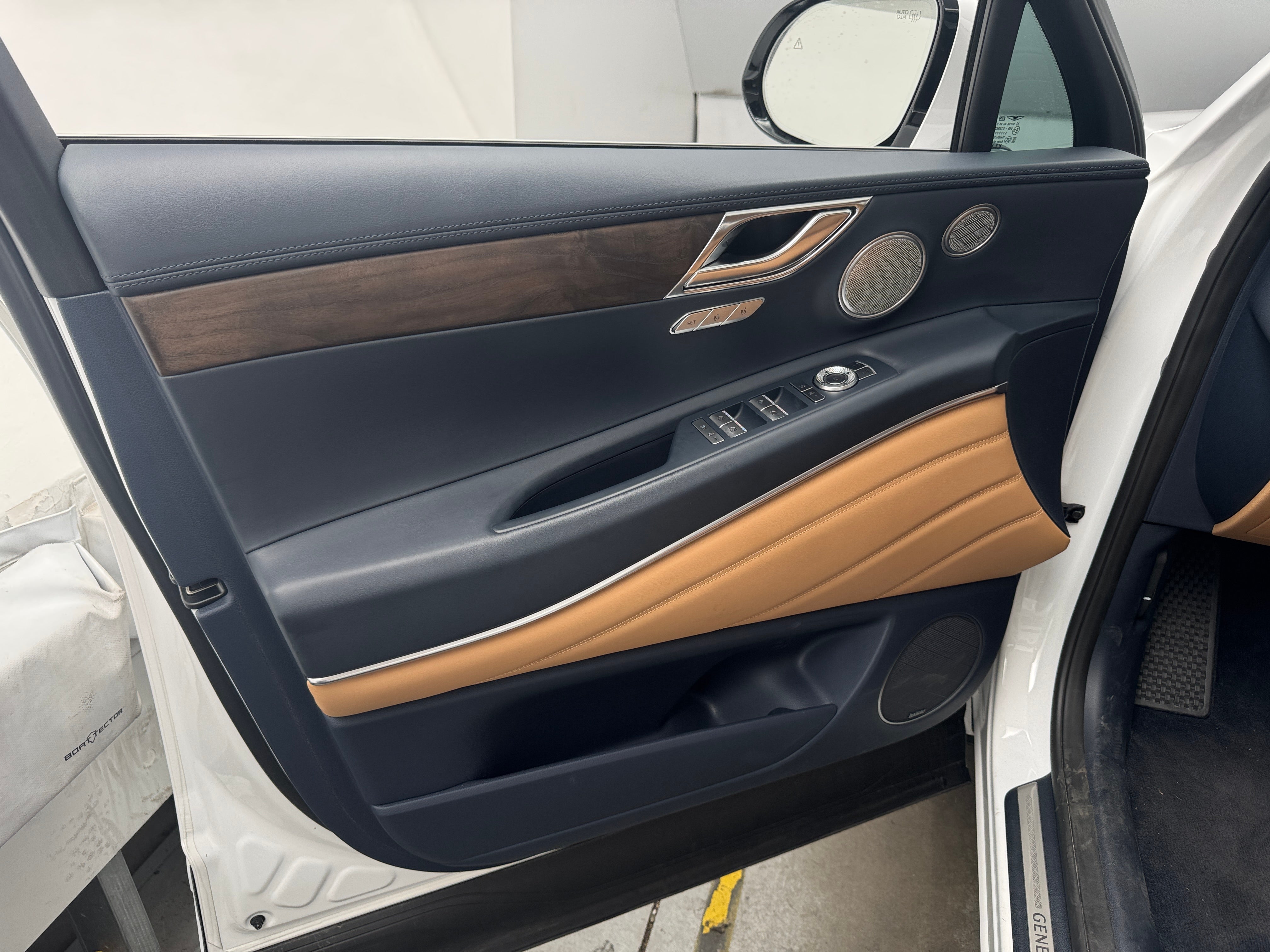 2024 Genesis GV80 2.5T Base, photo 3
