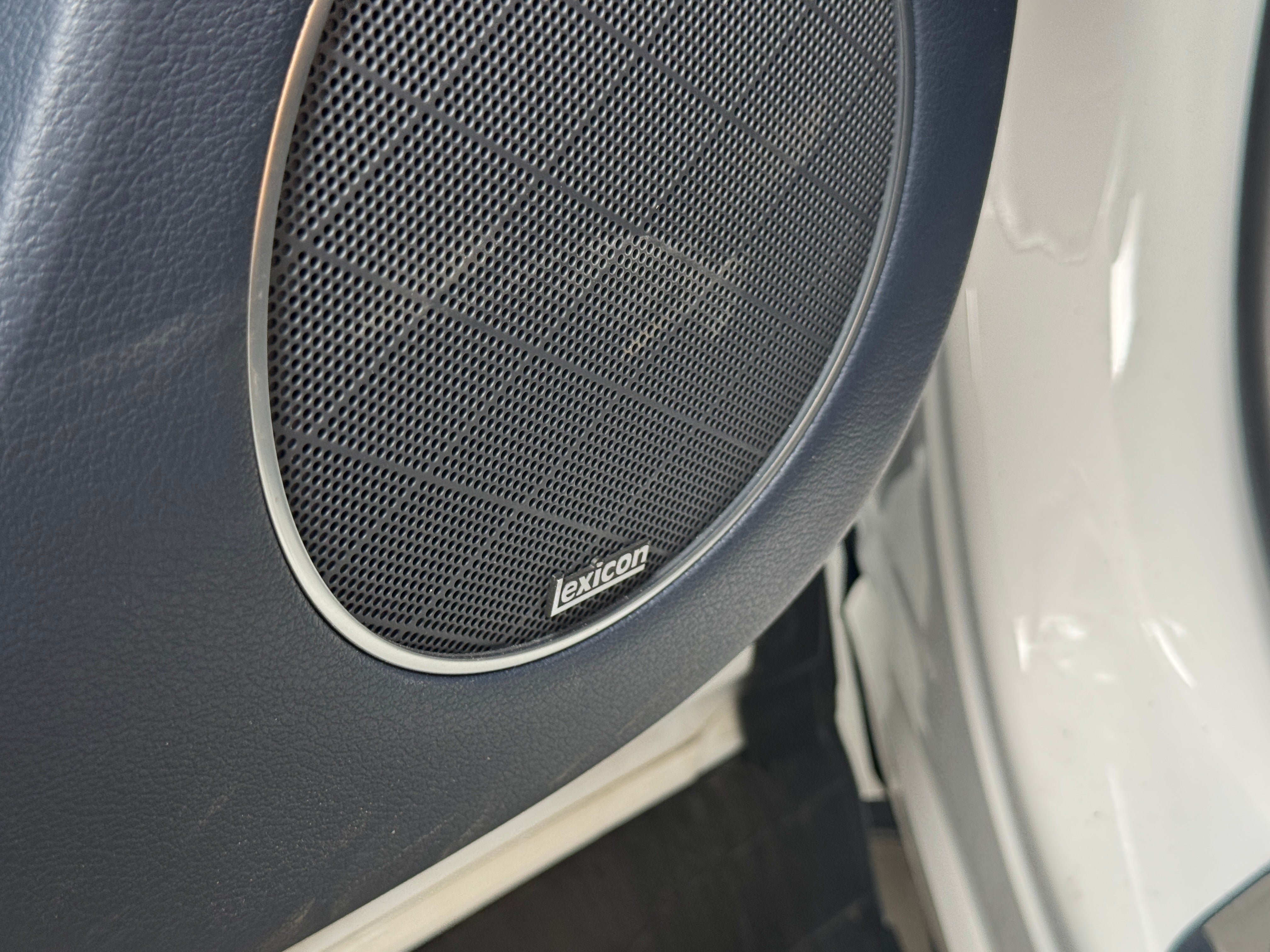 2024 Genesis GV80 2.5T Base, photo 10