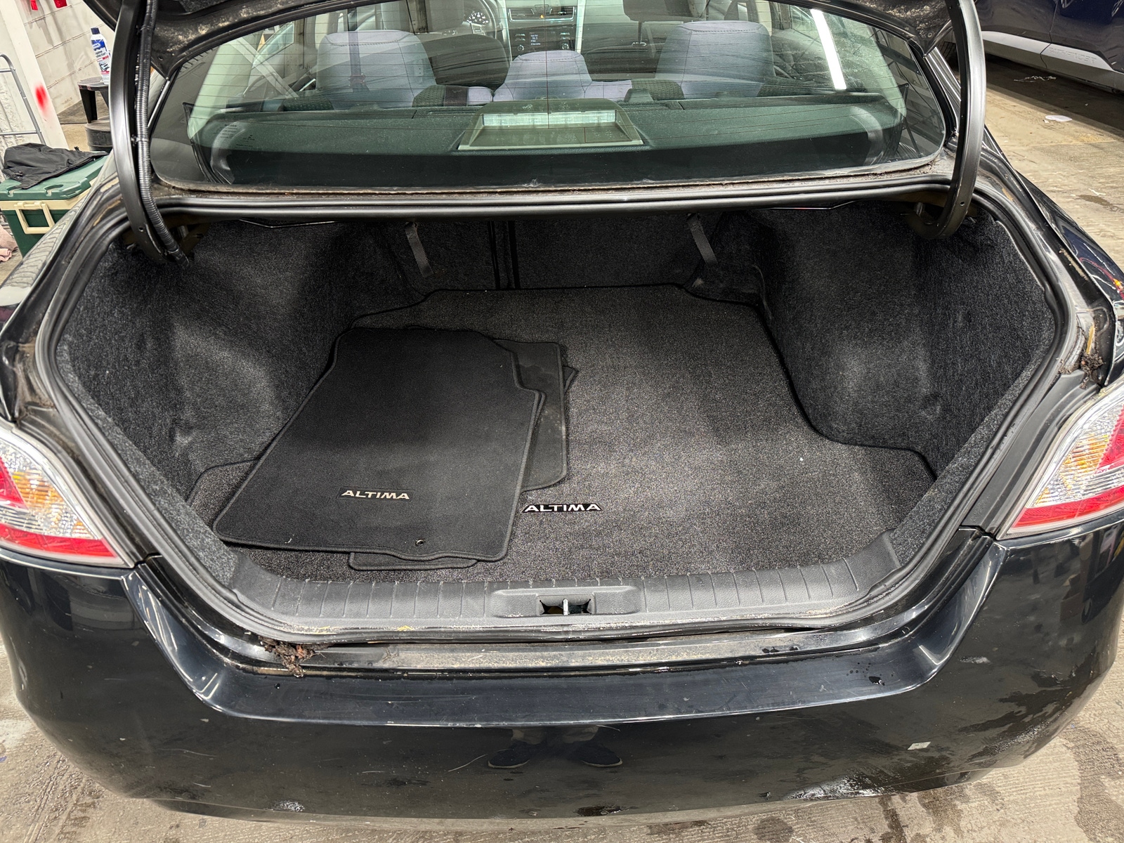 Thumbnail: 2015 Nissan Altima - 7