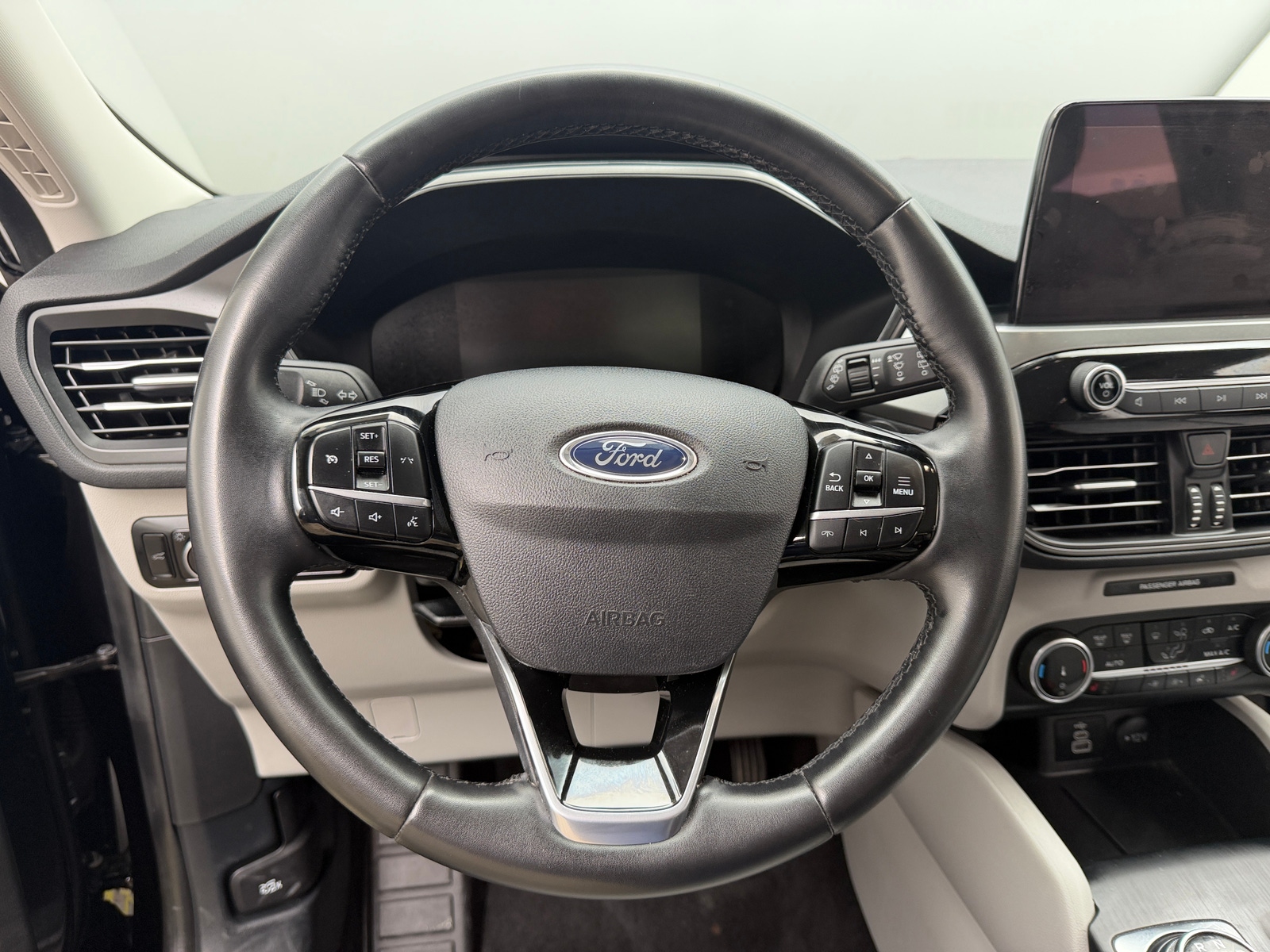 Thumbnail: 2024 Ford Escape - 5