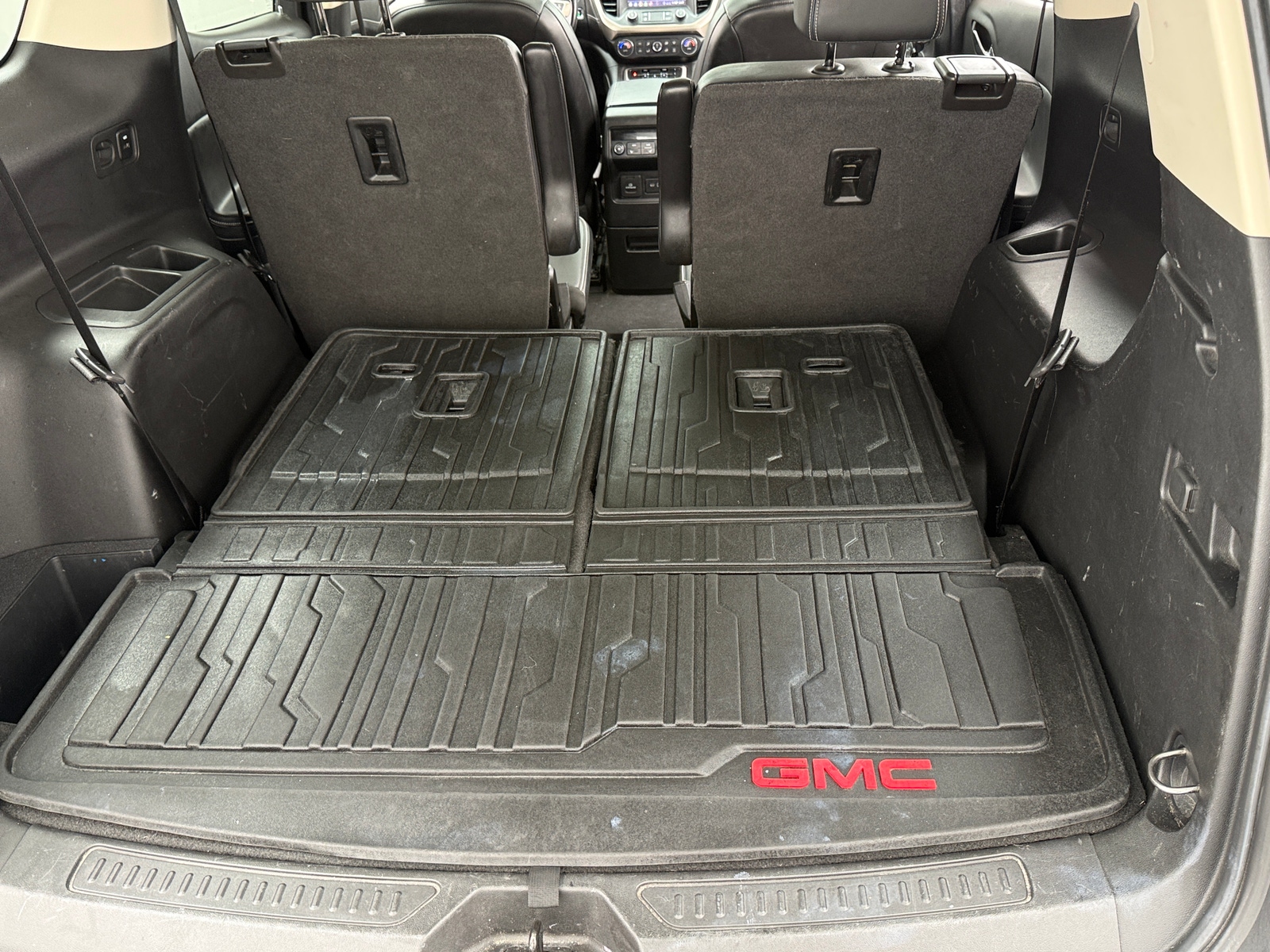 Thumbnail: 2020 GMC Acadia - 6