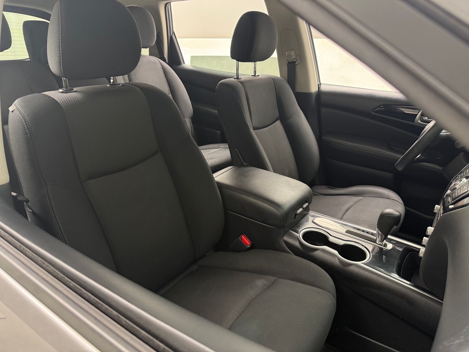 Thumbnail: 2019 Nissan Pathfinder - 2