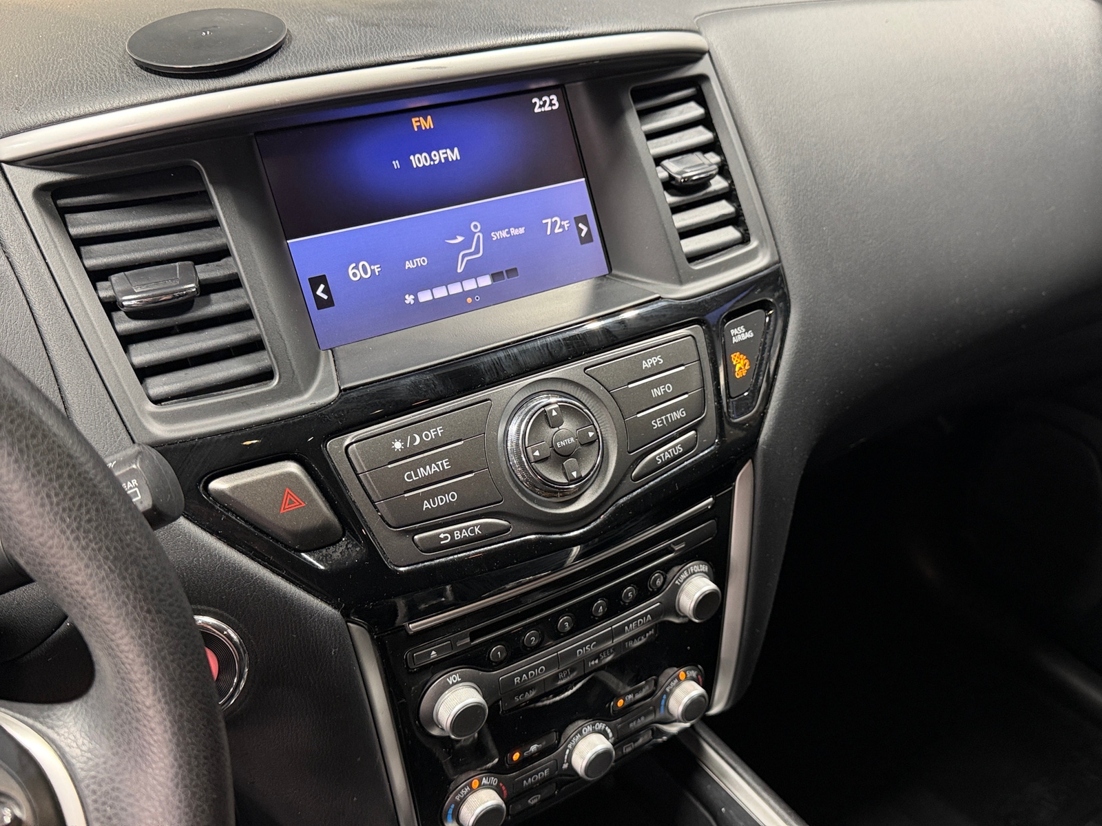 Thumbnail: 2019 Nissan Pathfinder - 4