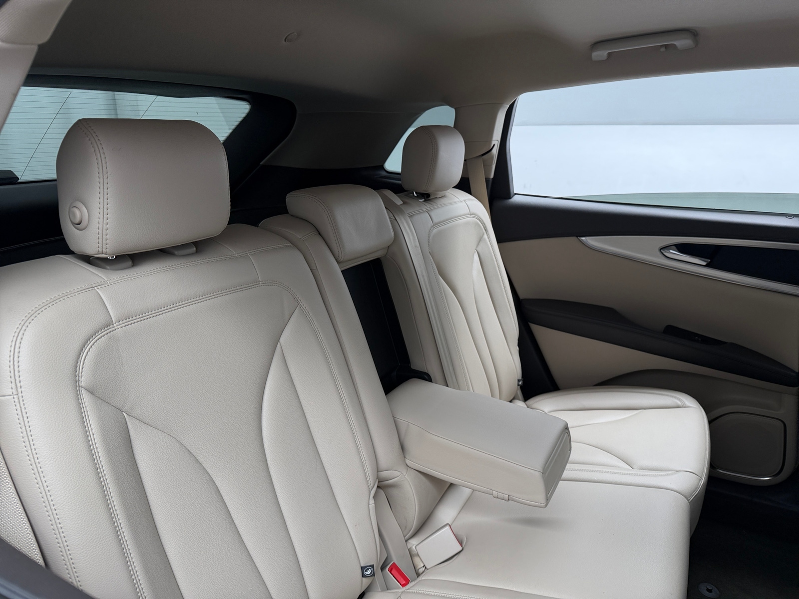 Thumbnail: 2019 Lincoln Nautilus - 5