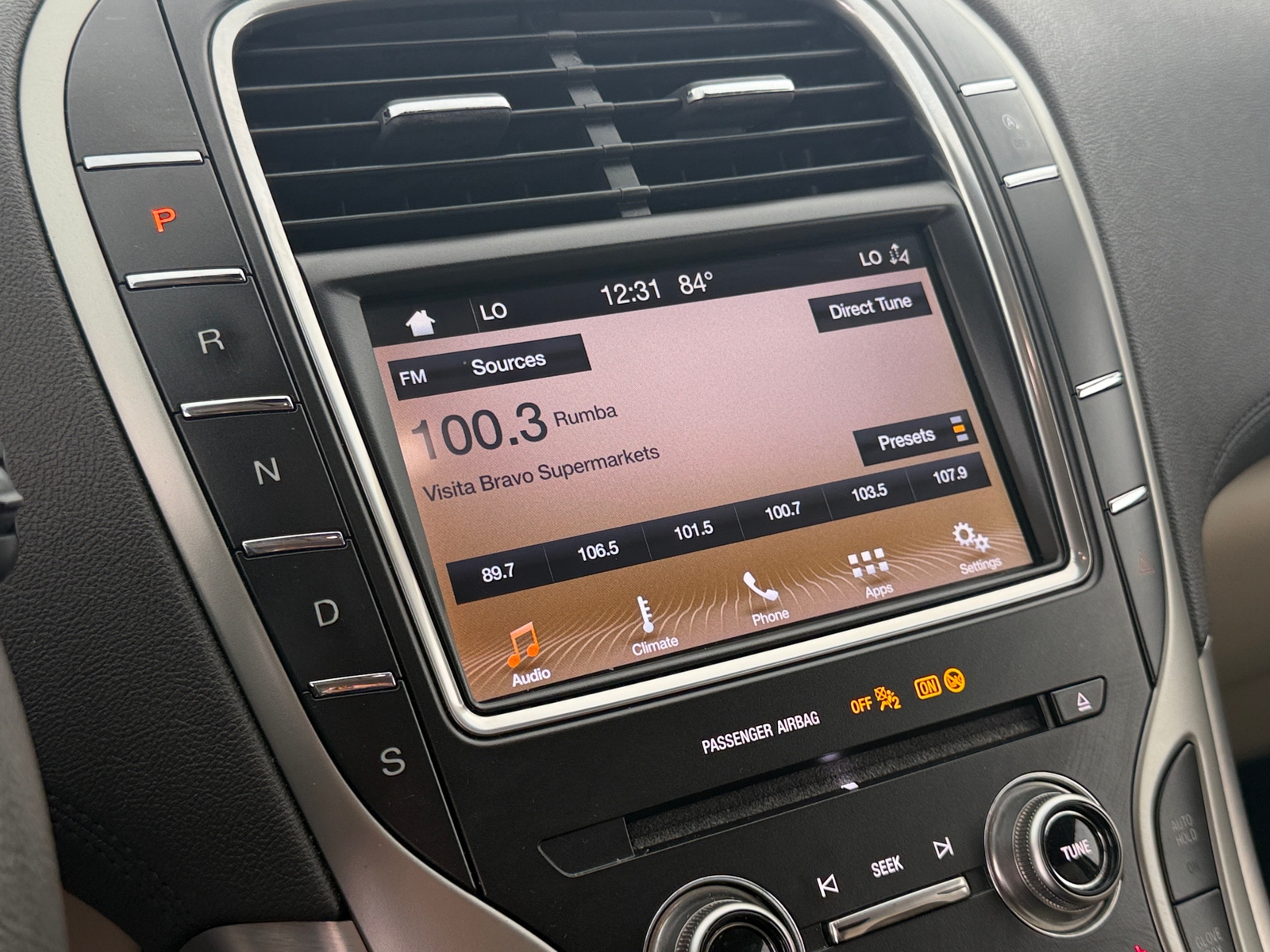 Thumbnail: 2019 Lincoln Nautilus - 3
