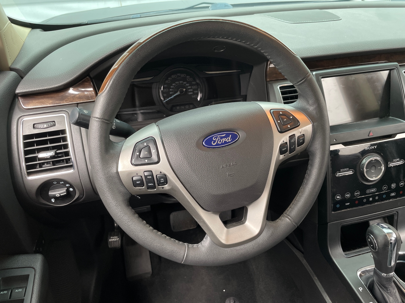 Thumbnail: 2019 Ford Flex - 4