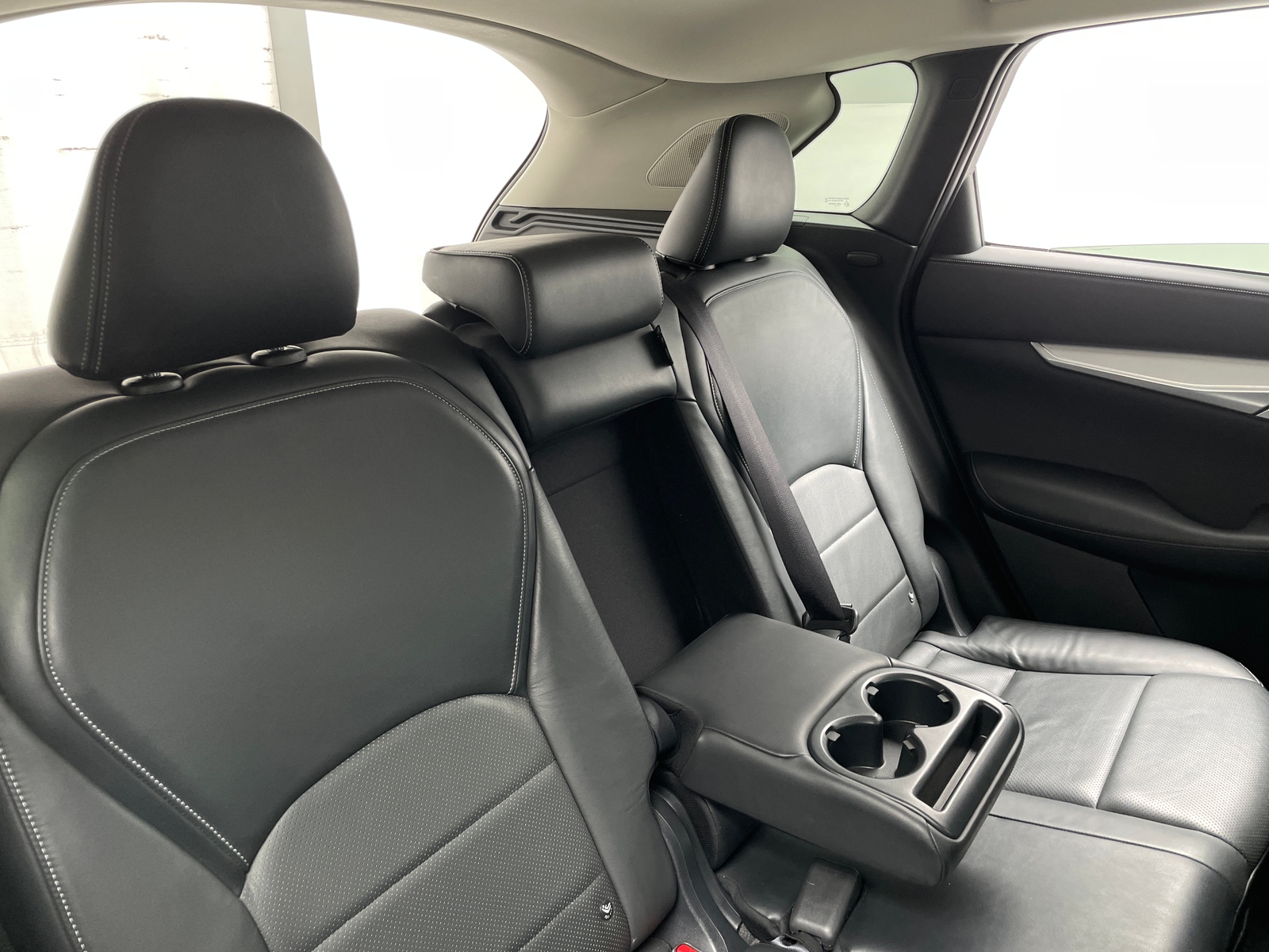 Thumbnail: 2019 INFINITI QX50 - 5