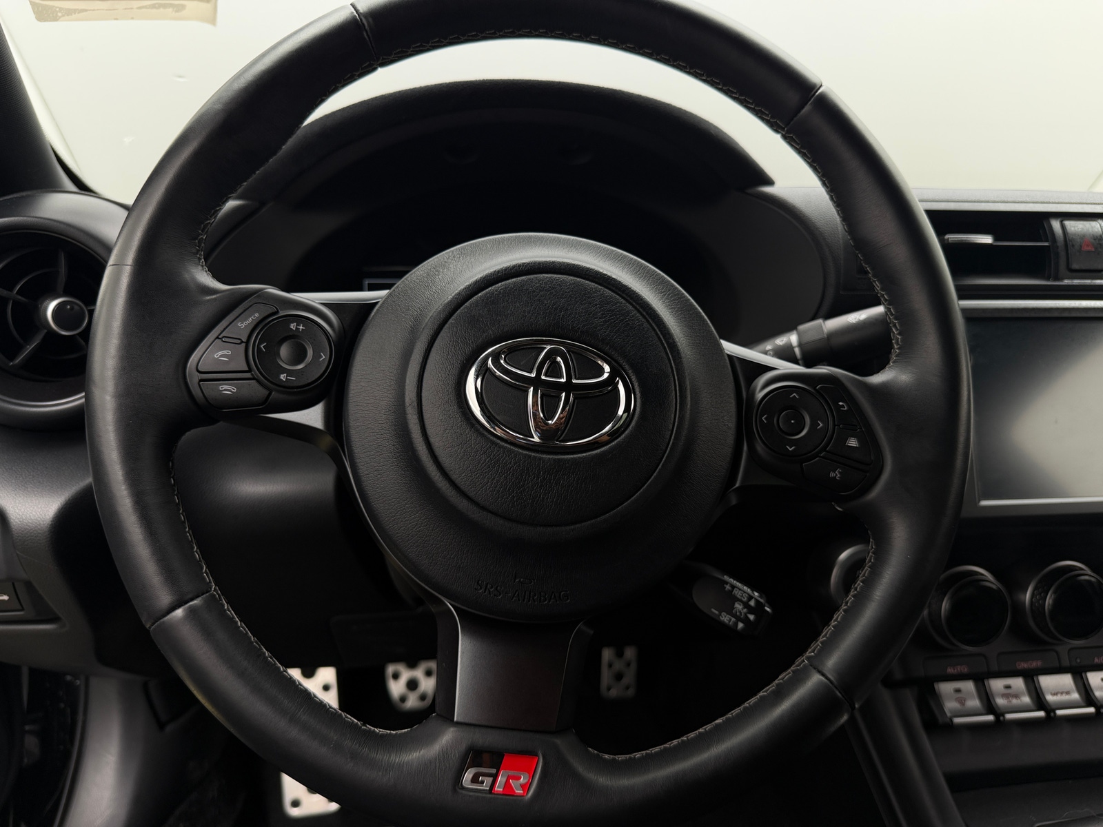 Thumbnail: 2025 Toyota GR86 - 3