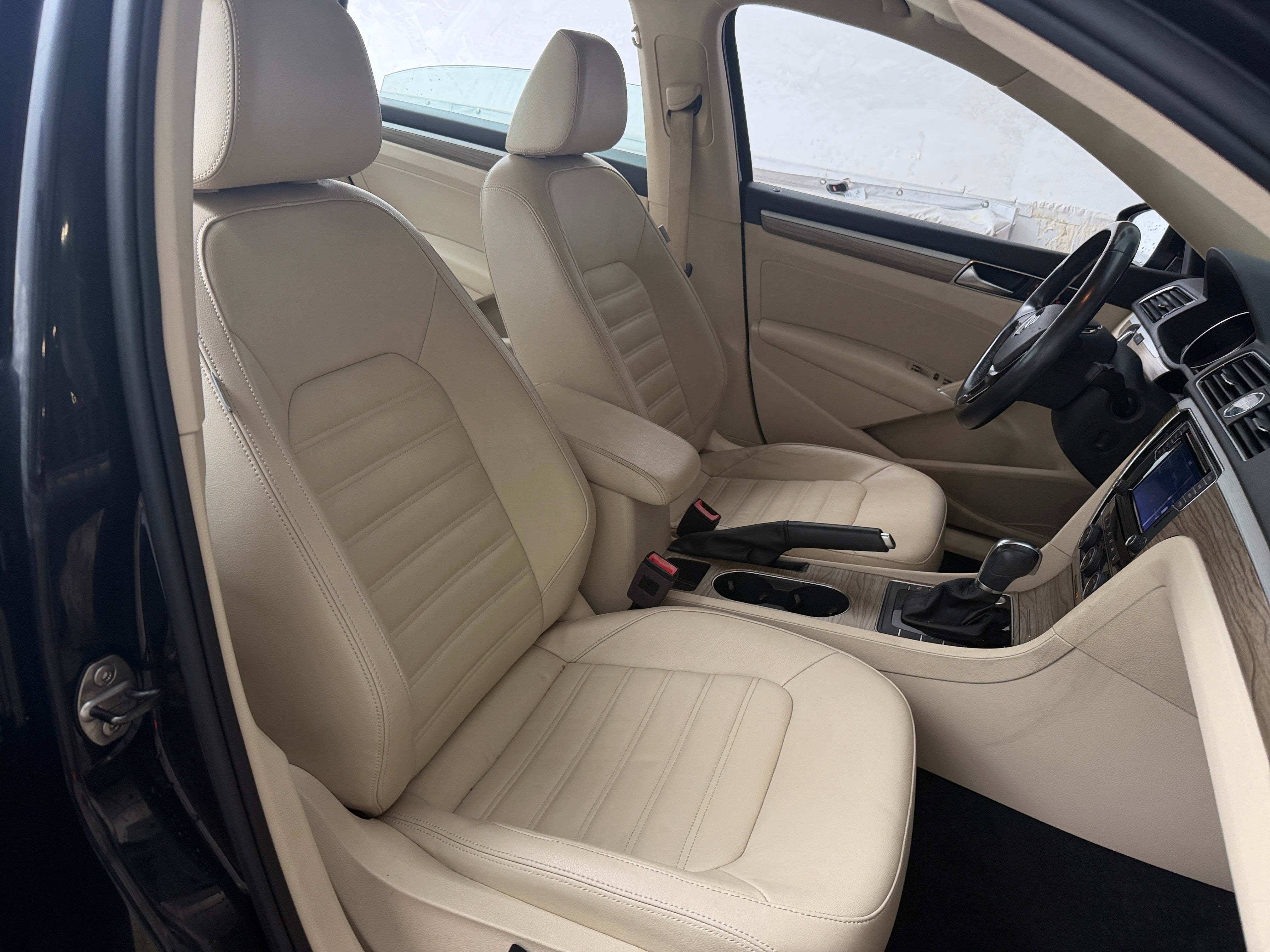 2017 Volkswagen Passat