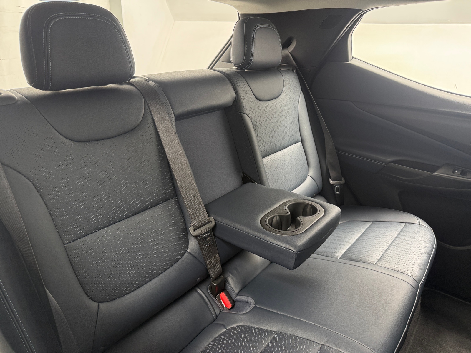 Thumbnail: 2023 Chevrolet Bolt EUV - 5