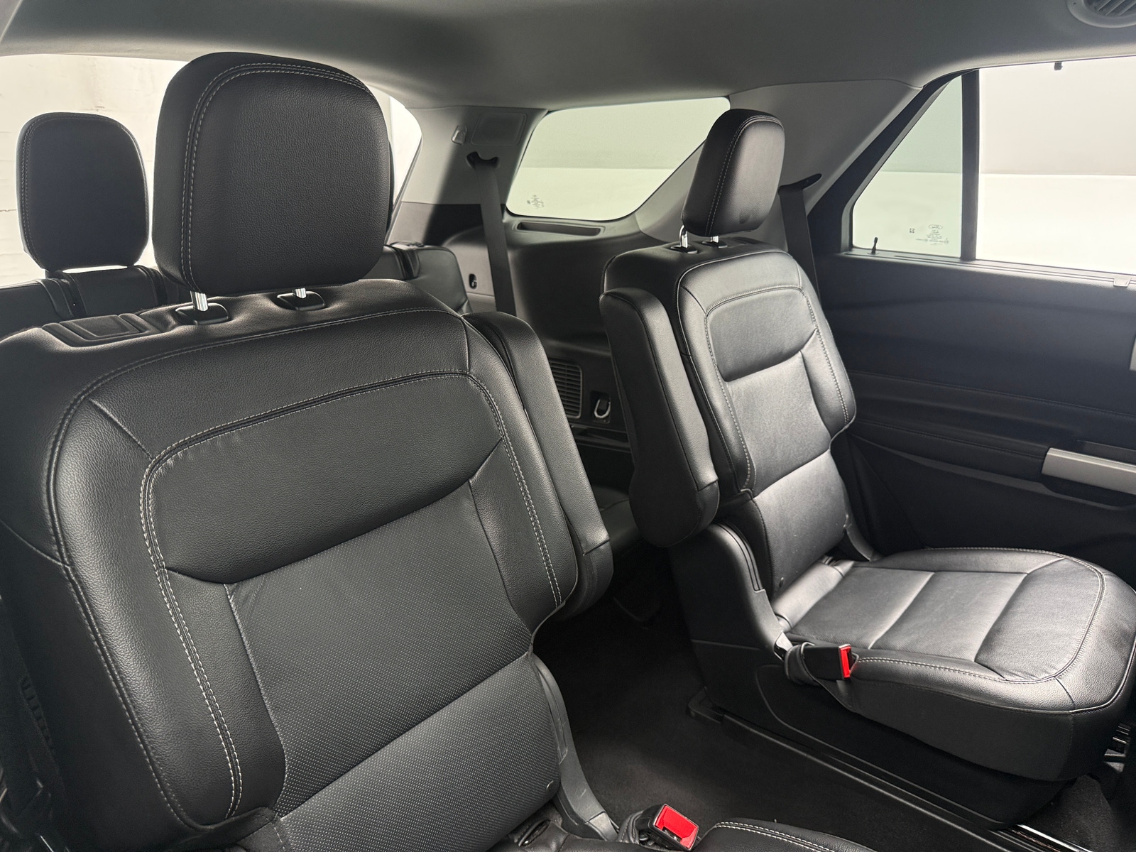 Thumbnail: 2023 Ford Explorer - 5