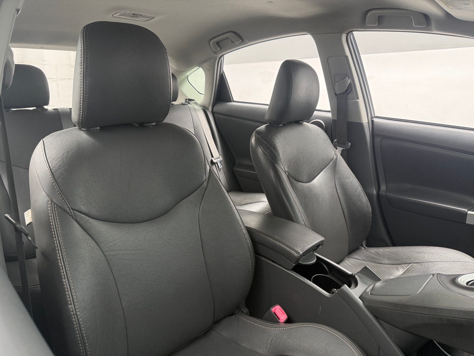 Thumbnail: 2011 Toyota Prius - 2