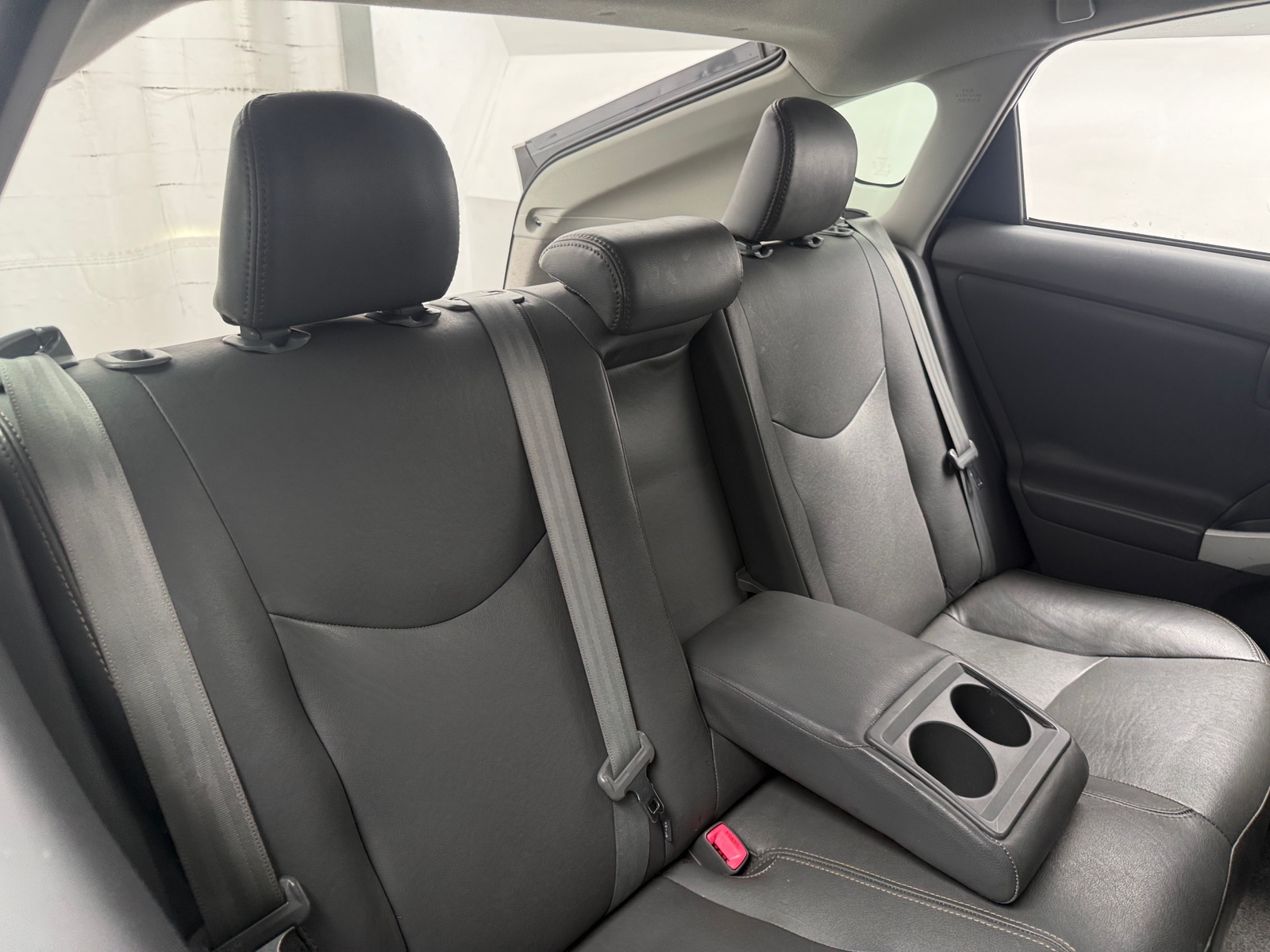 Thumbnail: 2011 Toyota Prius - 6