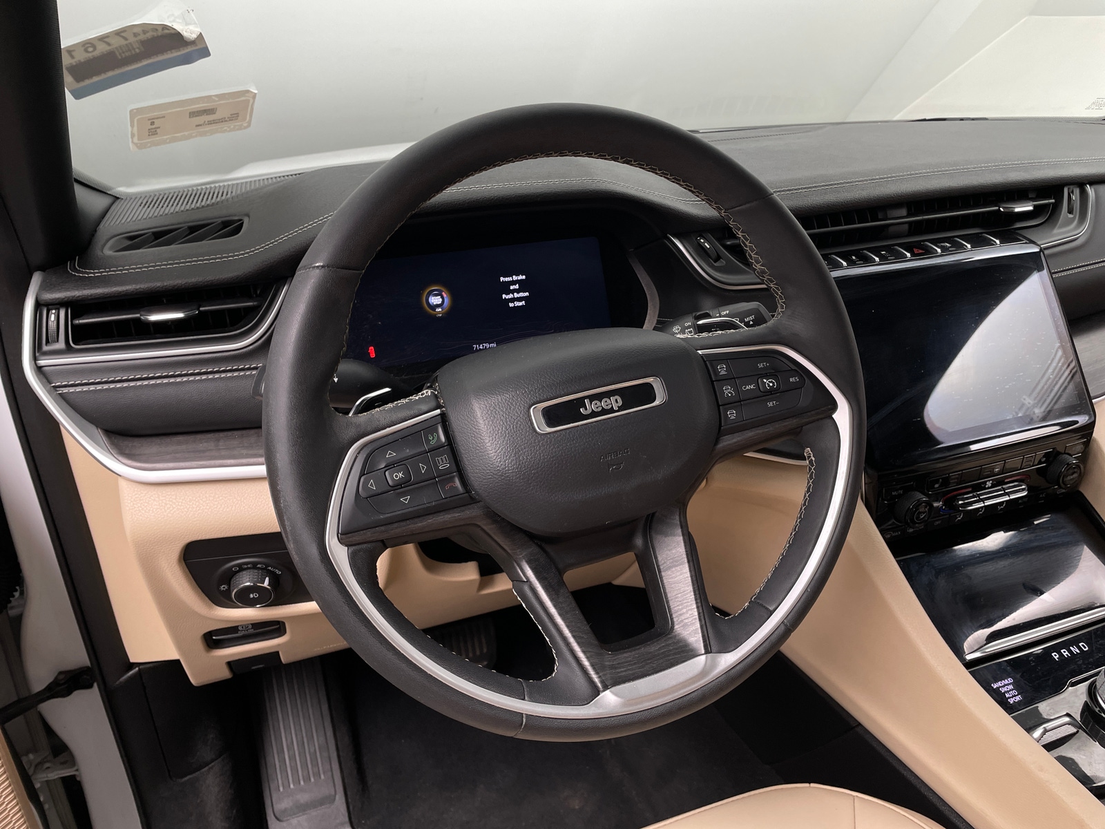 Thumbnail: 2024 Jeep Grand Cherokee L - 4