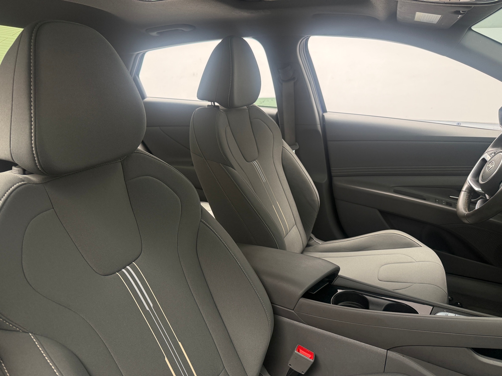 Thumbnail: 2024 Hyundai Elantra - 2