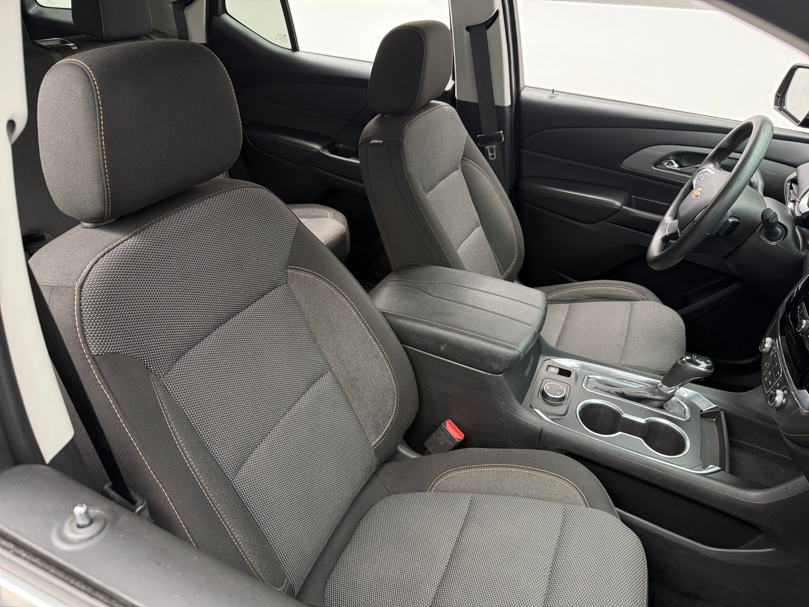 Thumbnail: 2020 Chevrolet Traverse - 2
