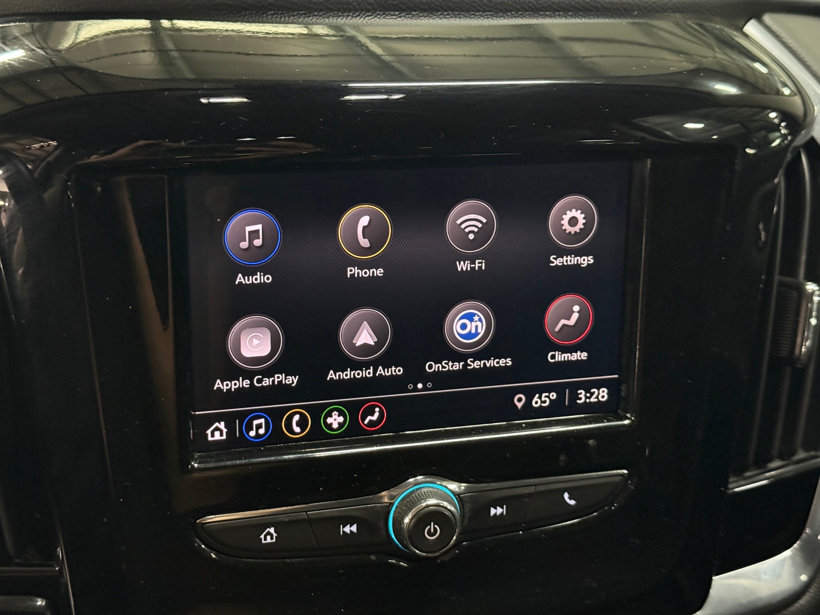 Thumbnail: 2020 Chevrolet Traverse - 4