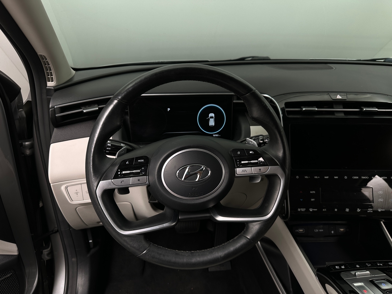 Thumbnail: 2022 Hyundai Tucson - 4