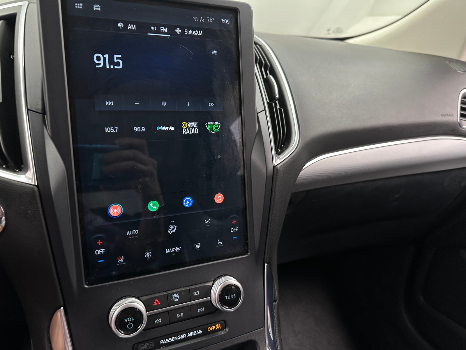 Thumbnail: 2022 Ford Edge - 3