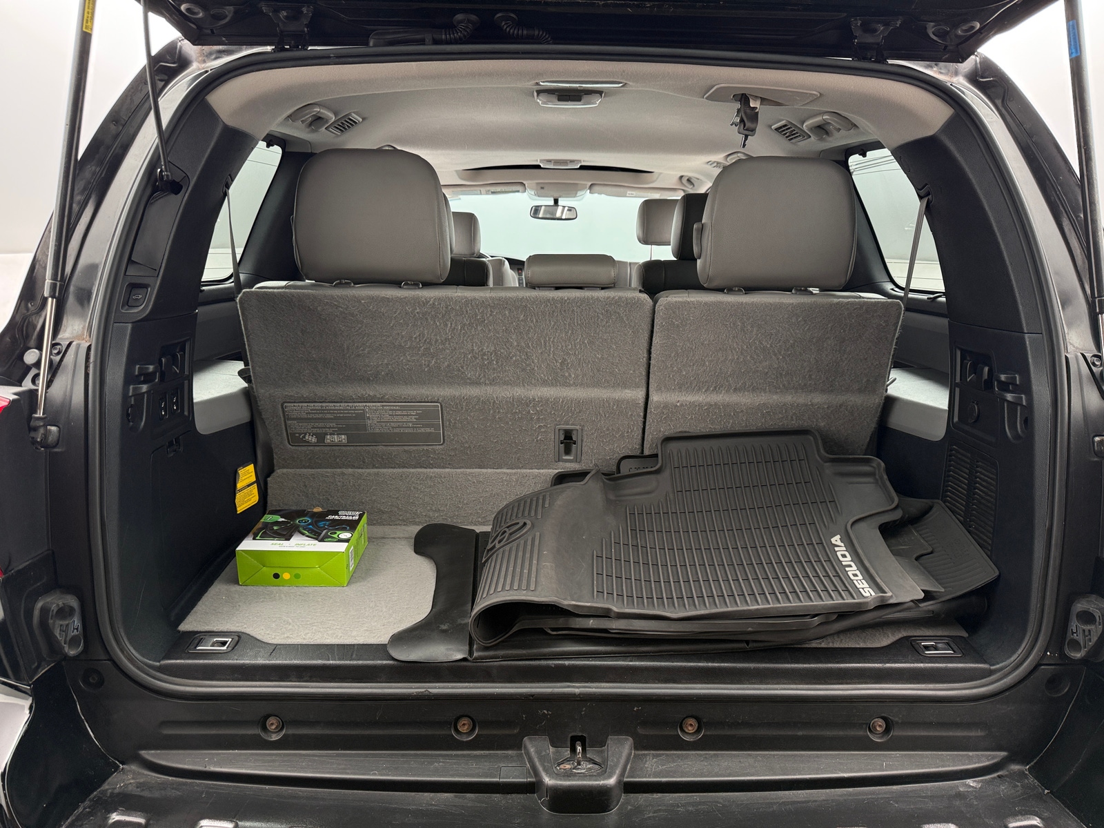 Thumbnail: 2017 Toyota Sequoia - 6