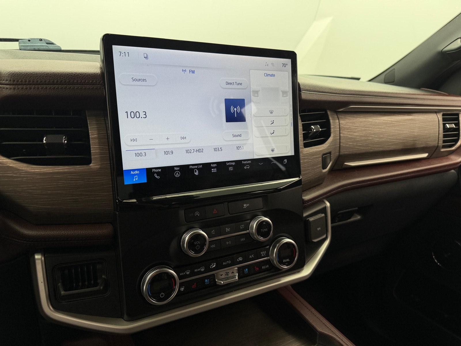 Thumbnail: 2024 Ford Expedition MAX - 3