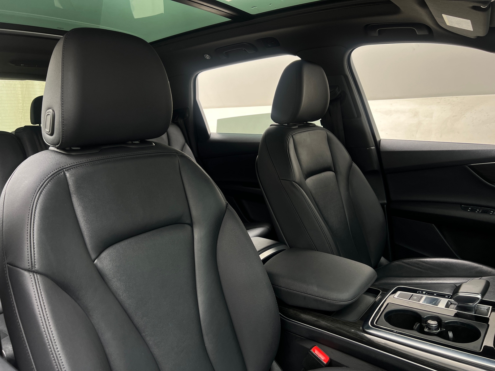 Thumbnail: 2022 Audi Q7 - 2
