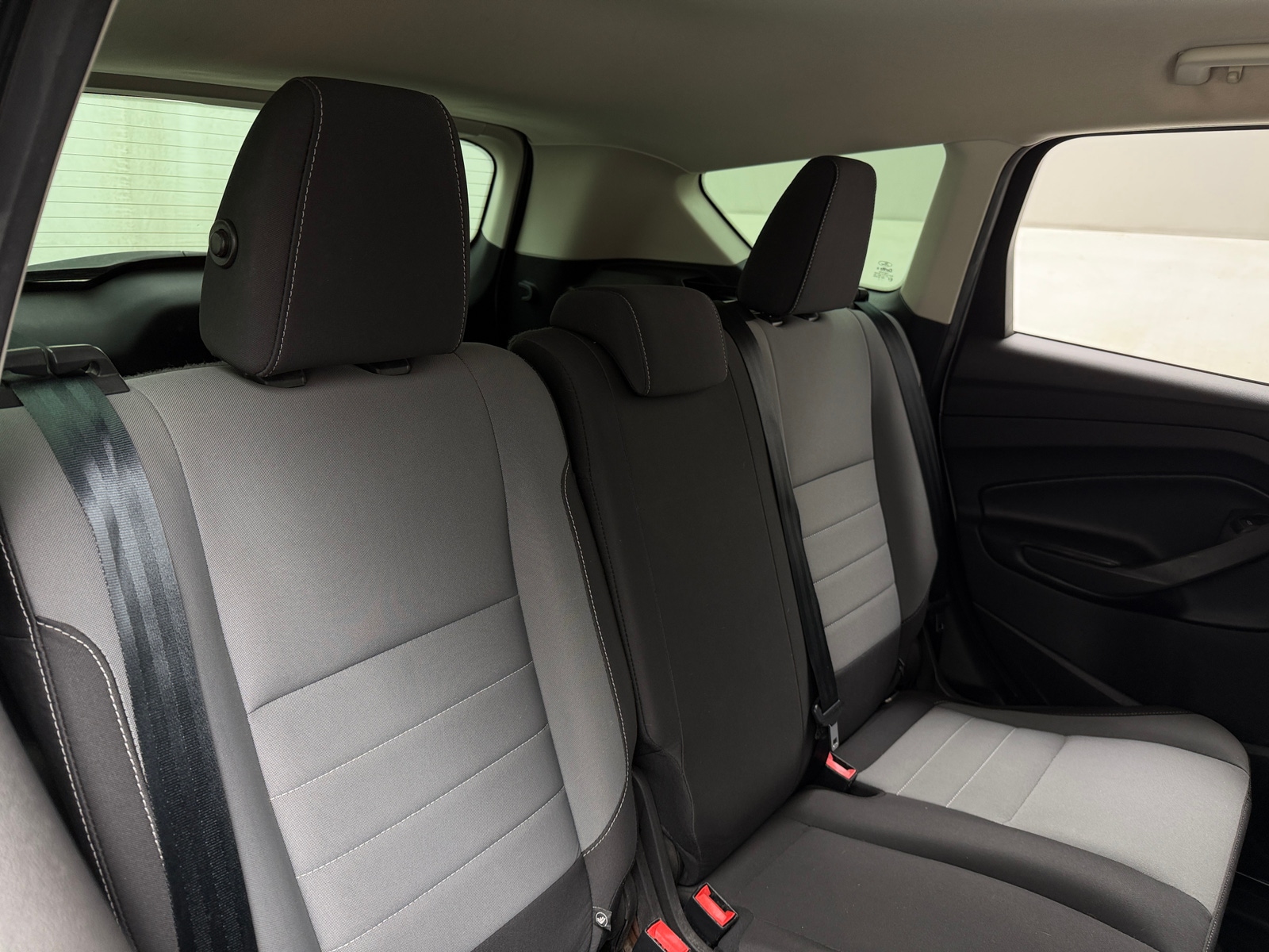 Thumbnail: 2019 Ford Escape - 6