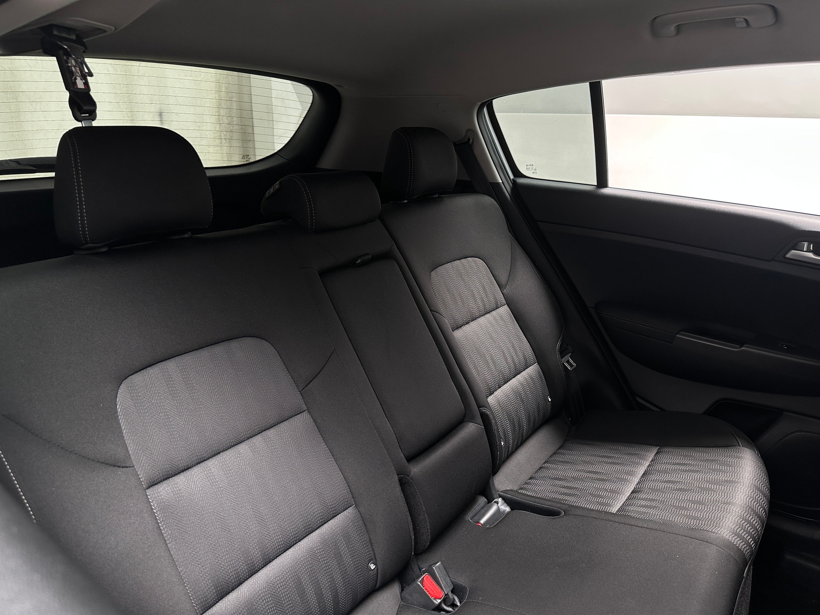 Thumbnail: 2021 Kia Sportage - 6