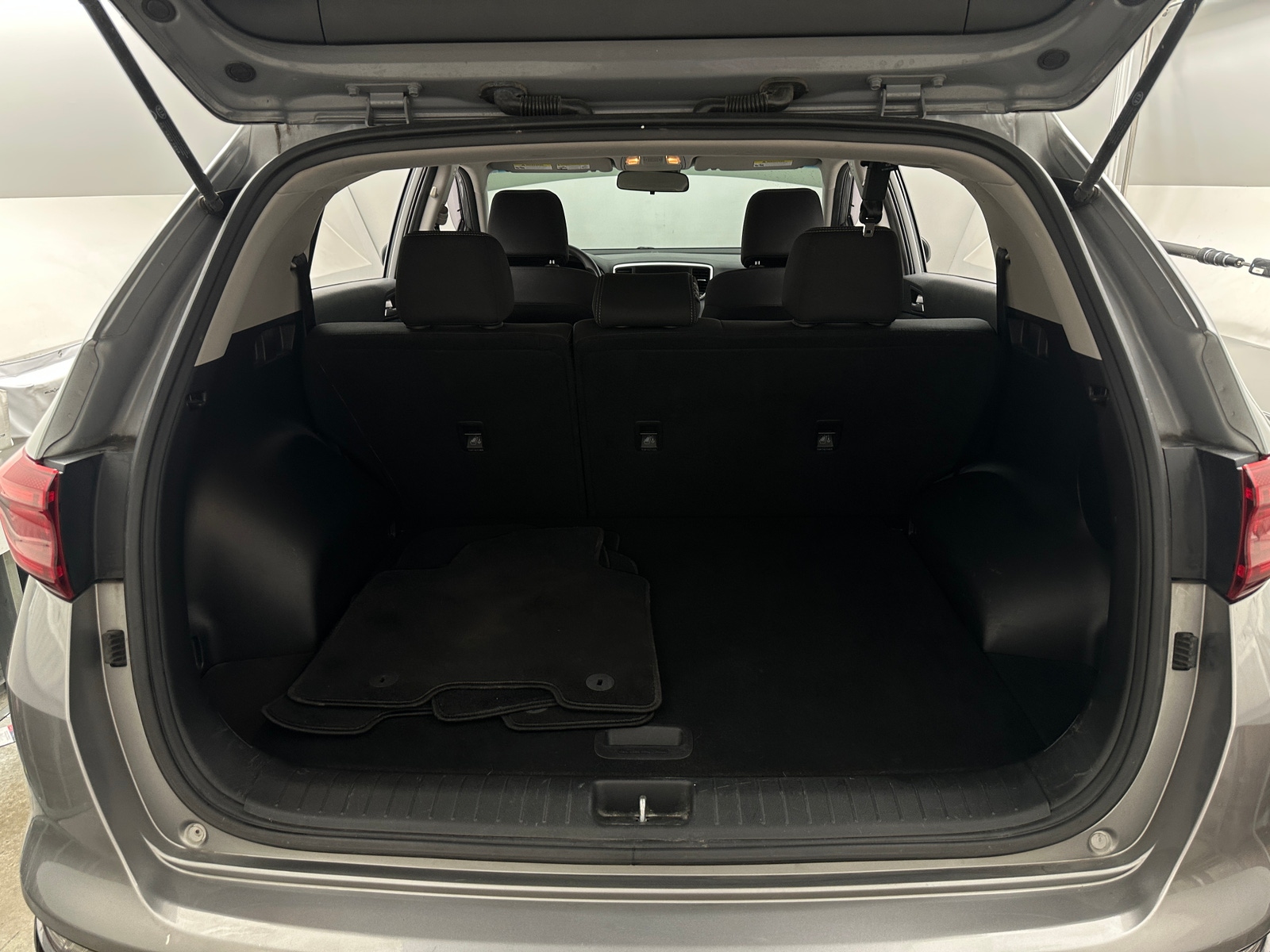 Thumbnail: 2021 Kia Sportage - 7