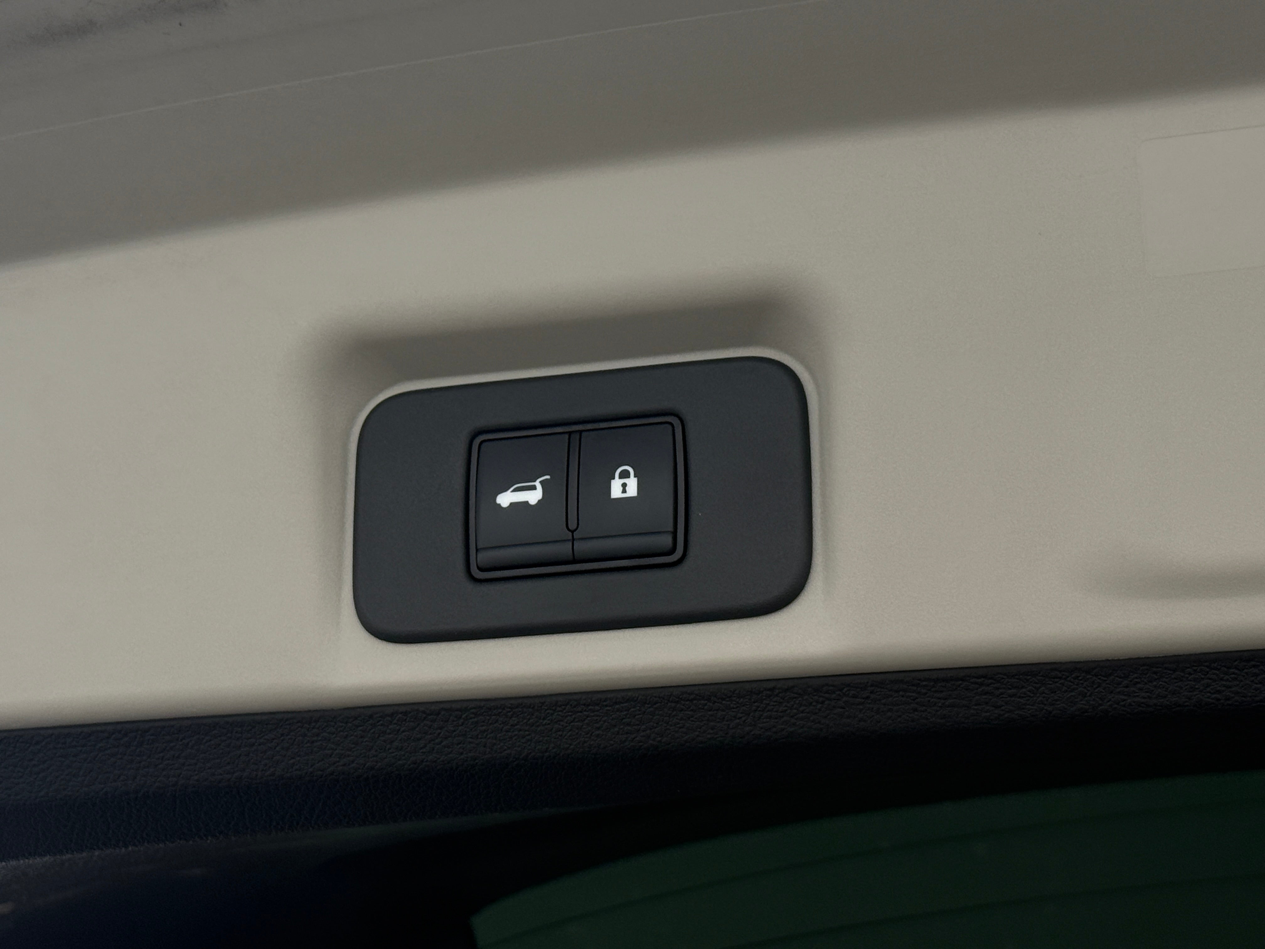 Used 2023 Nissan Ariya Evolve+ with VIN JN1BF0BA0PM409649 for sale in Auburn, WA
