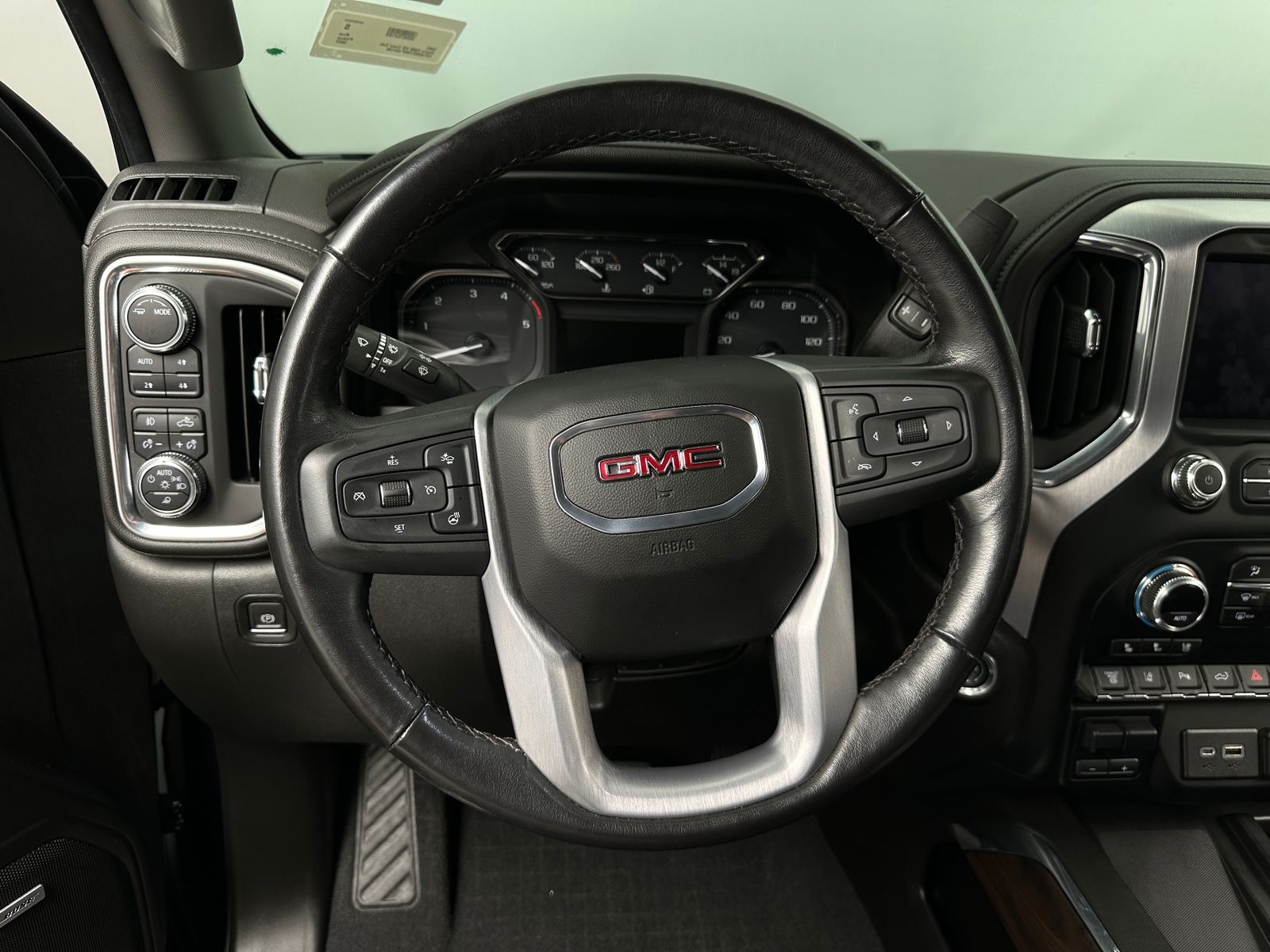 Thumbnail: 2022 GMC Sierra 2500 - 4