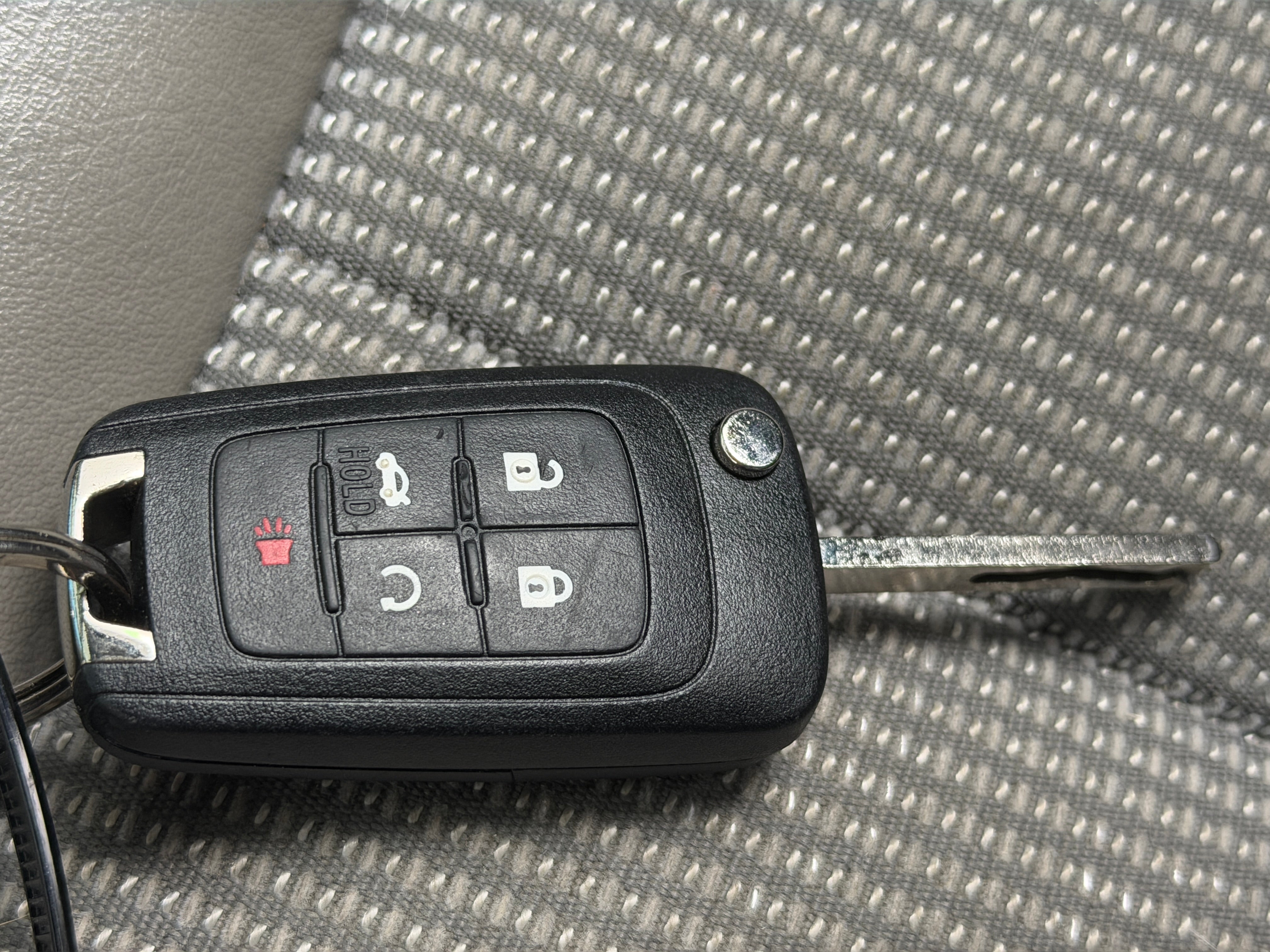 Used 2016 Buick Verano 1SH with VIN 1G4PW5SKXG4184967 for sale in Pewaukee, WI