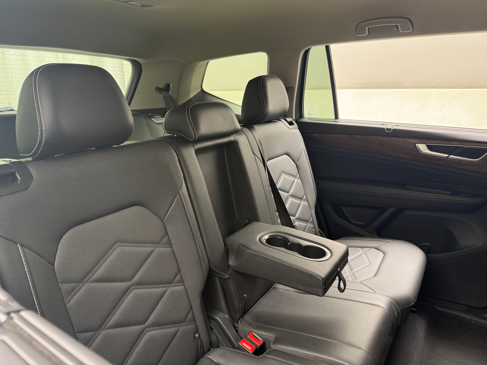 Thumbnail: 2025 Volkswagen Atlas - 5